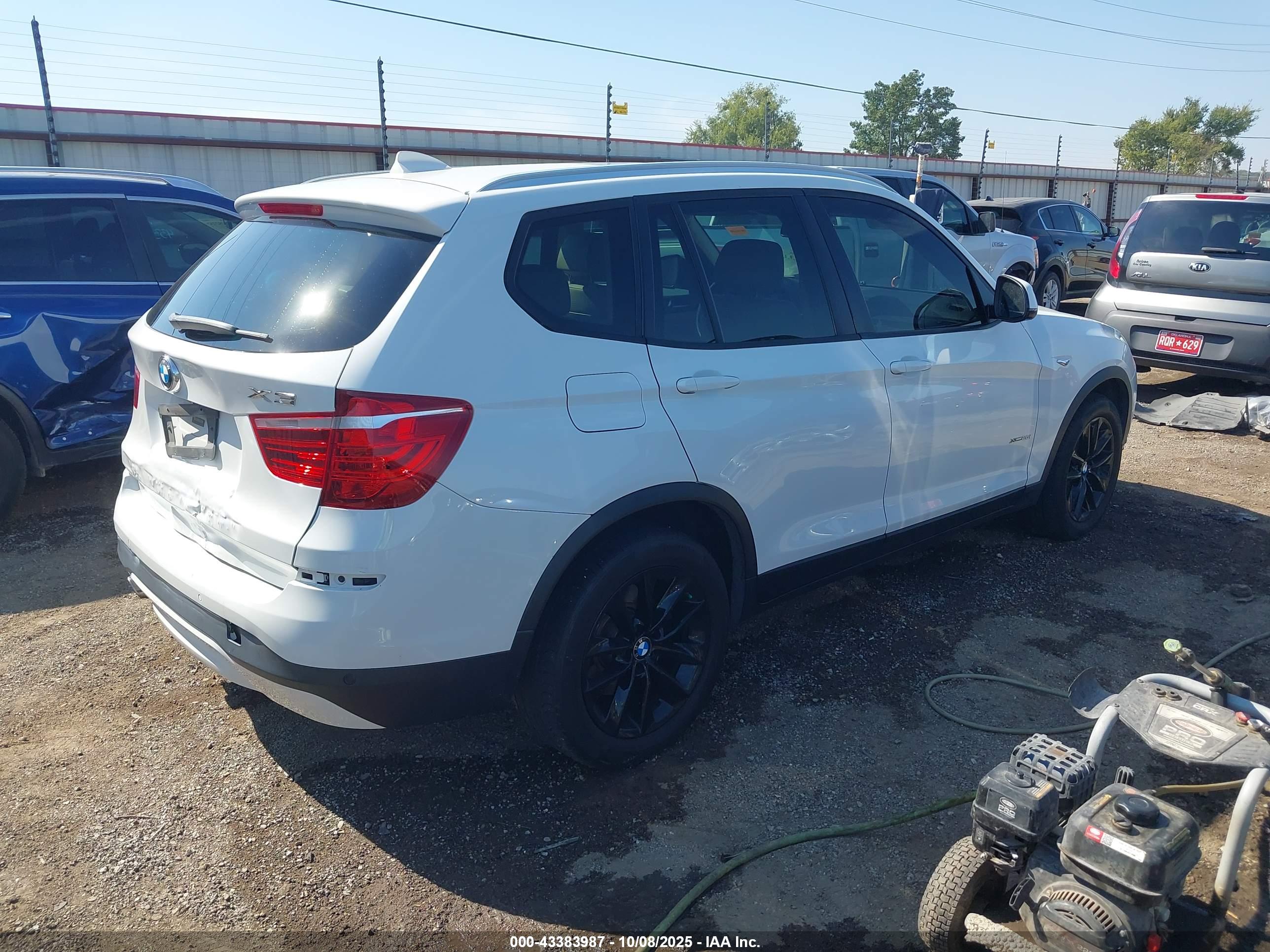 BMW X3 image 4