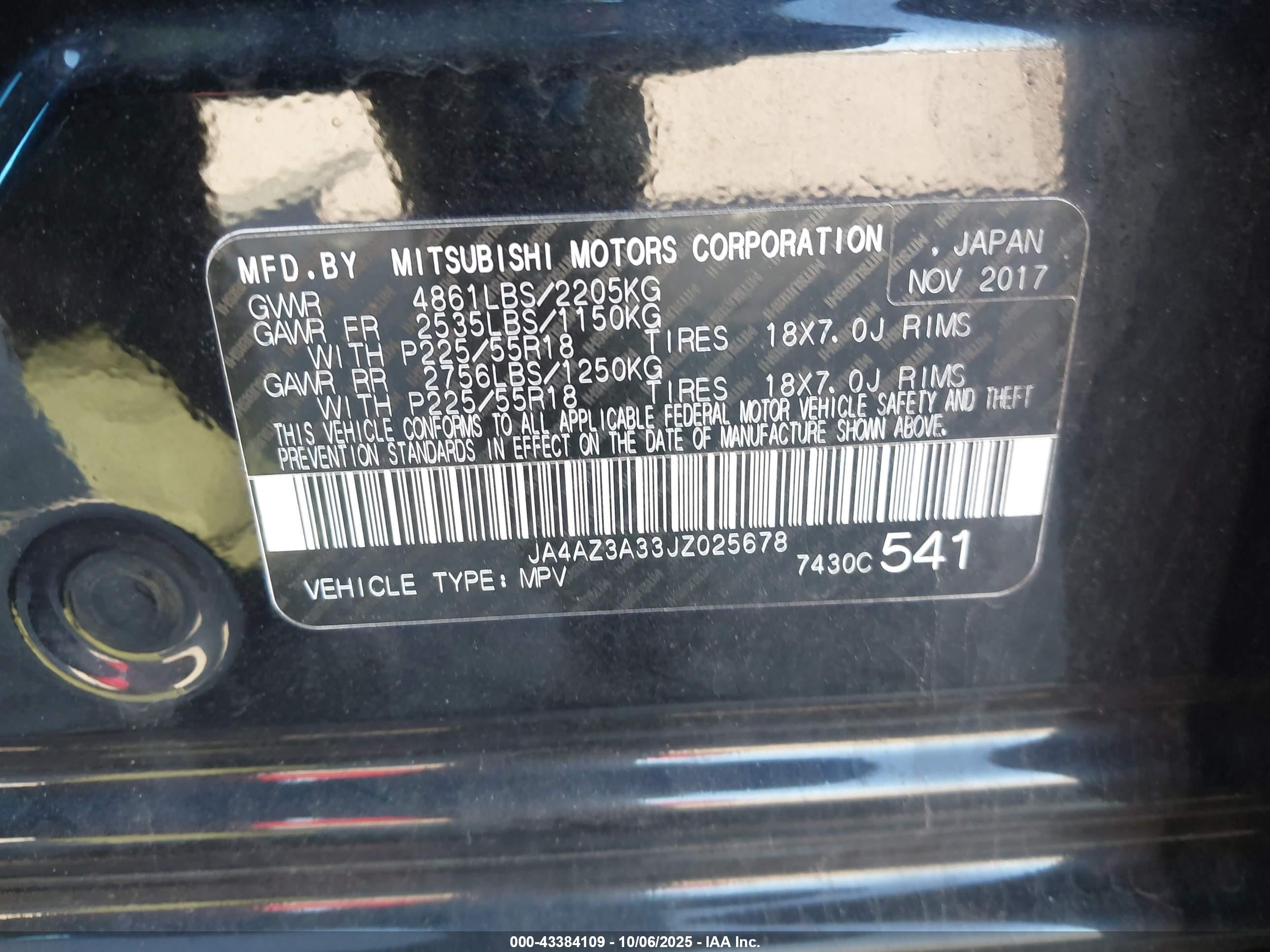 MITSUBISHI OUTLANDER image 9