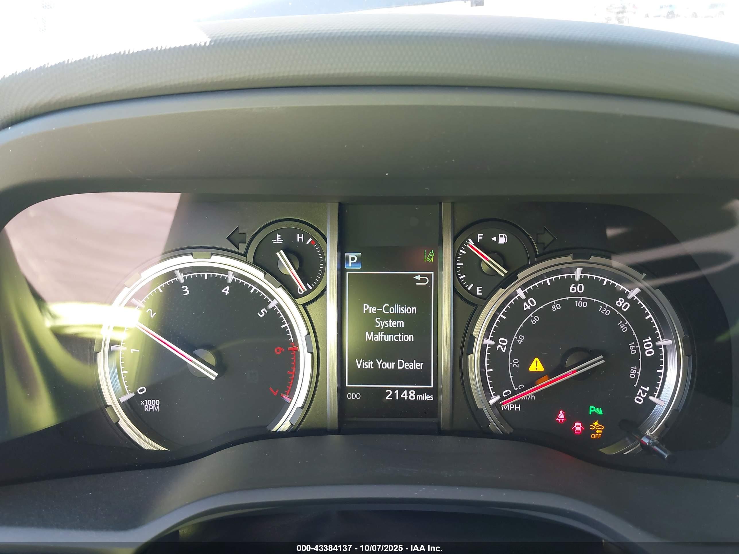 TOYOTA 4RUNNER image 7