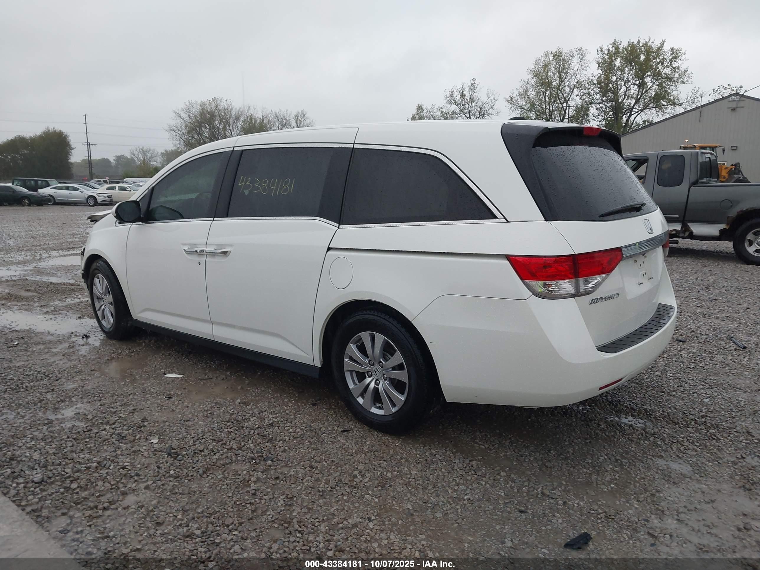 HONDA ODYSSEY image 3