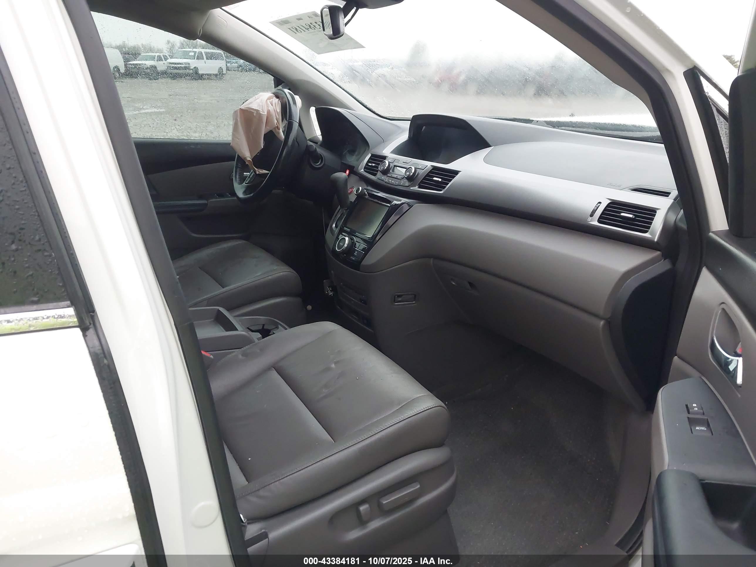 HONDA ODYSSEY image 5