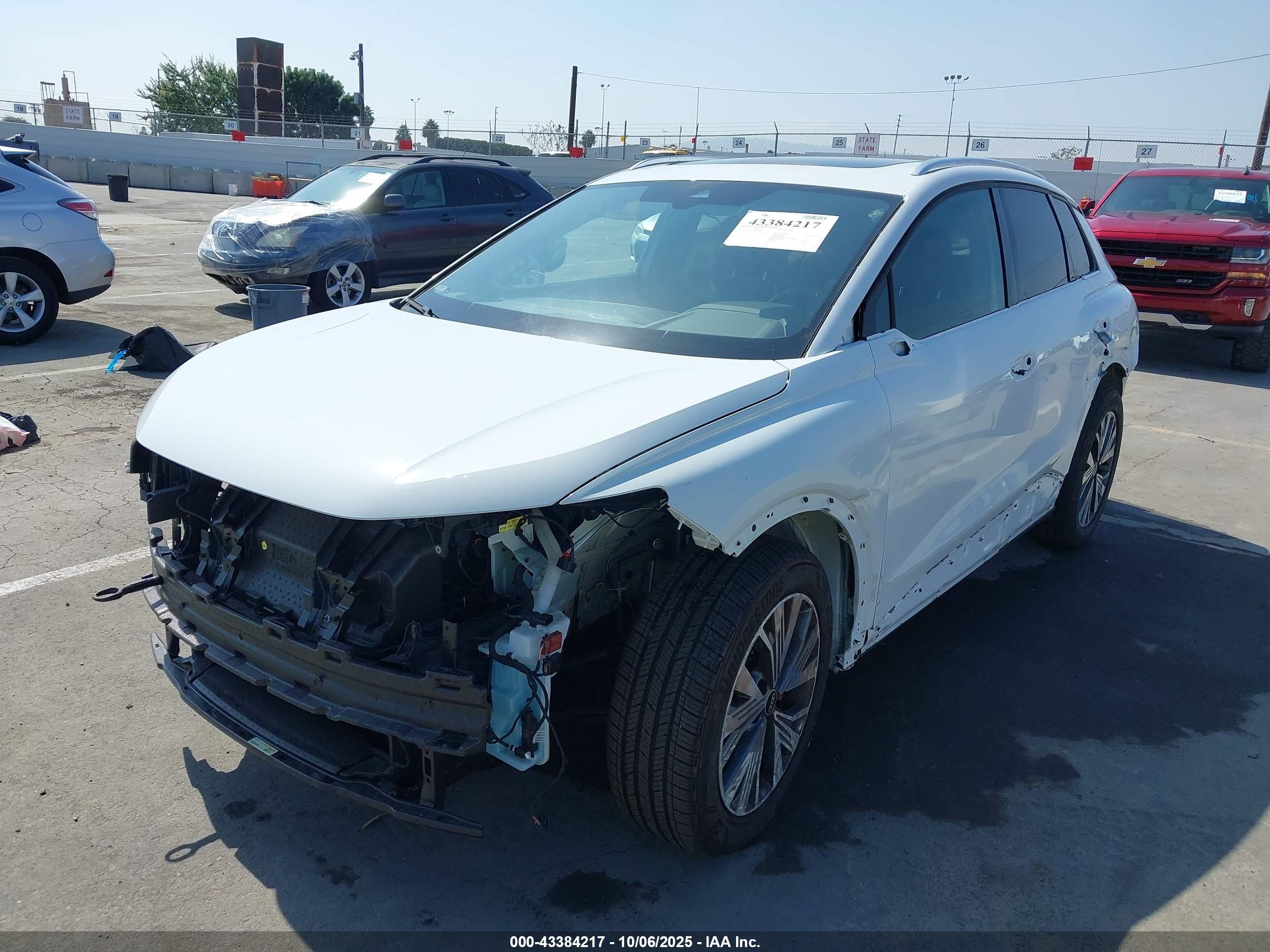 AUDI Q4 image 6