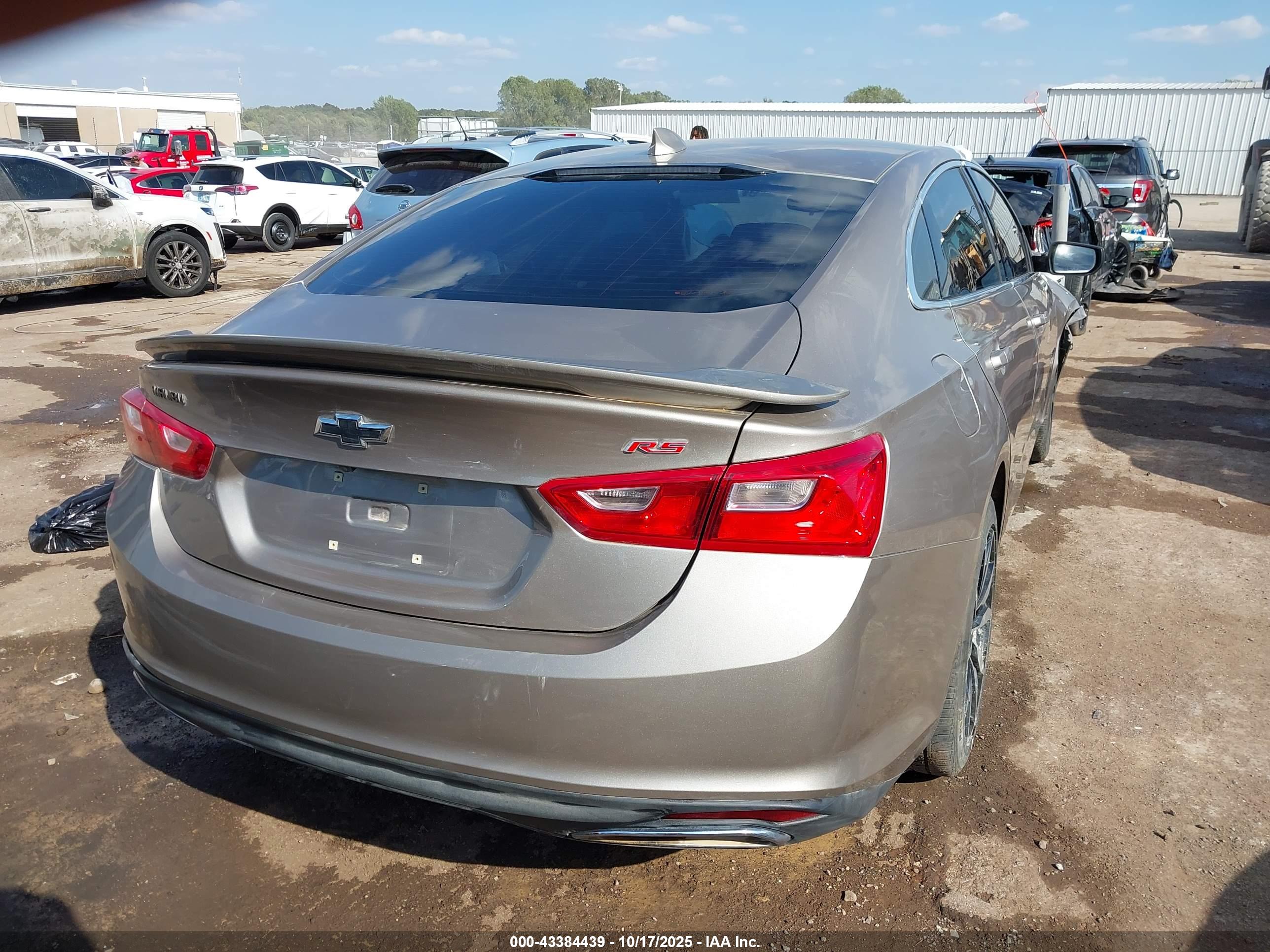 CHEVROLET MALIBU image 4