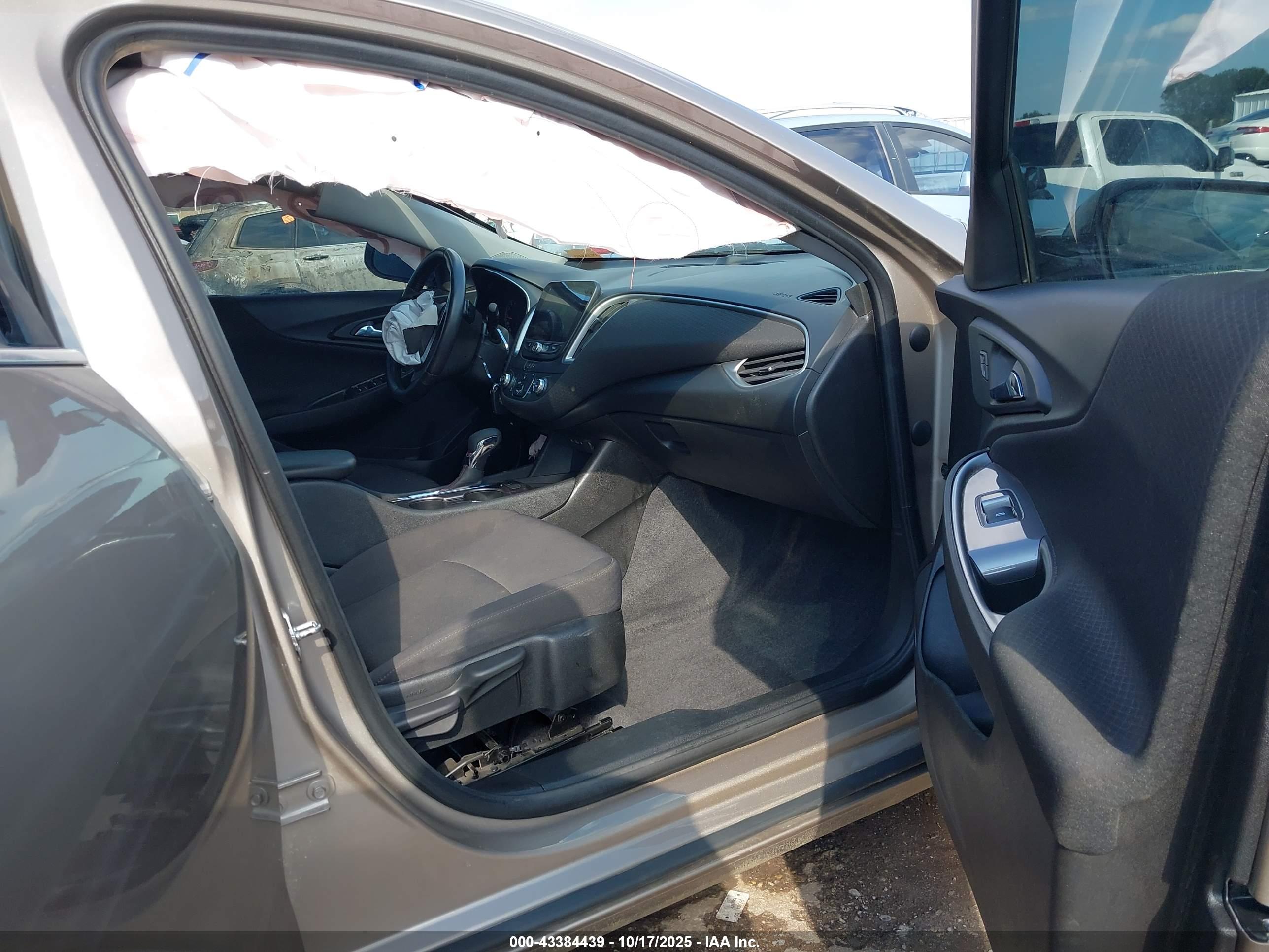 CHEVROLET MALIBU image 5