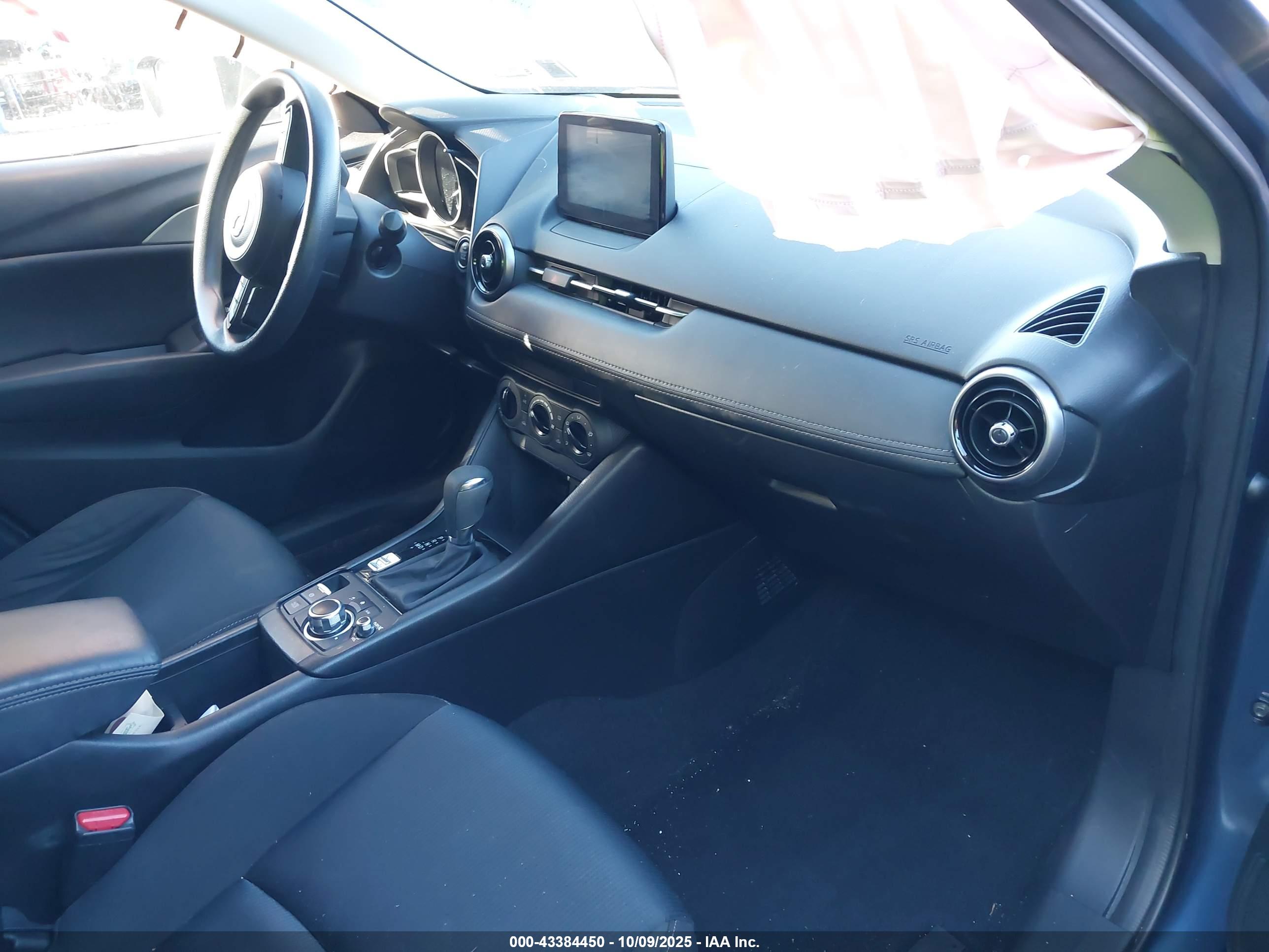 MAZDA CX-3 image 5
