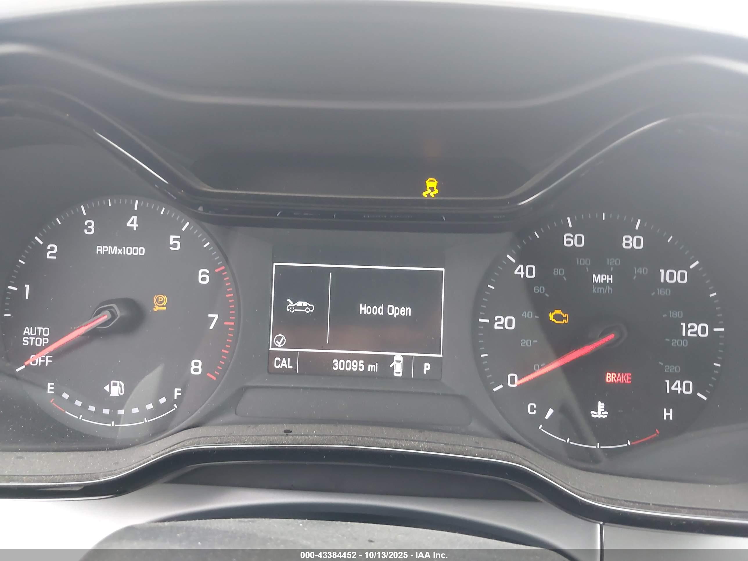 CHEVROLET TRAX image 7