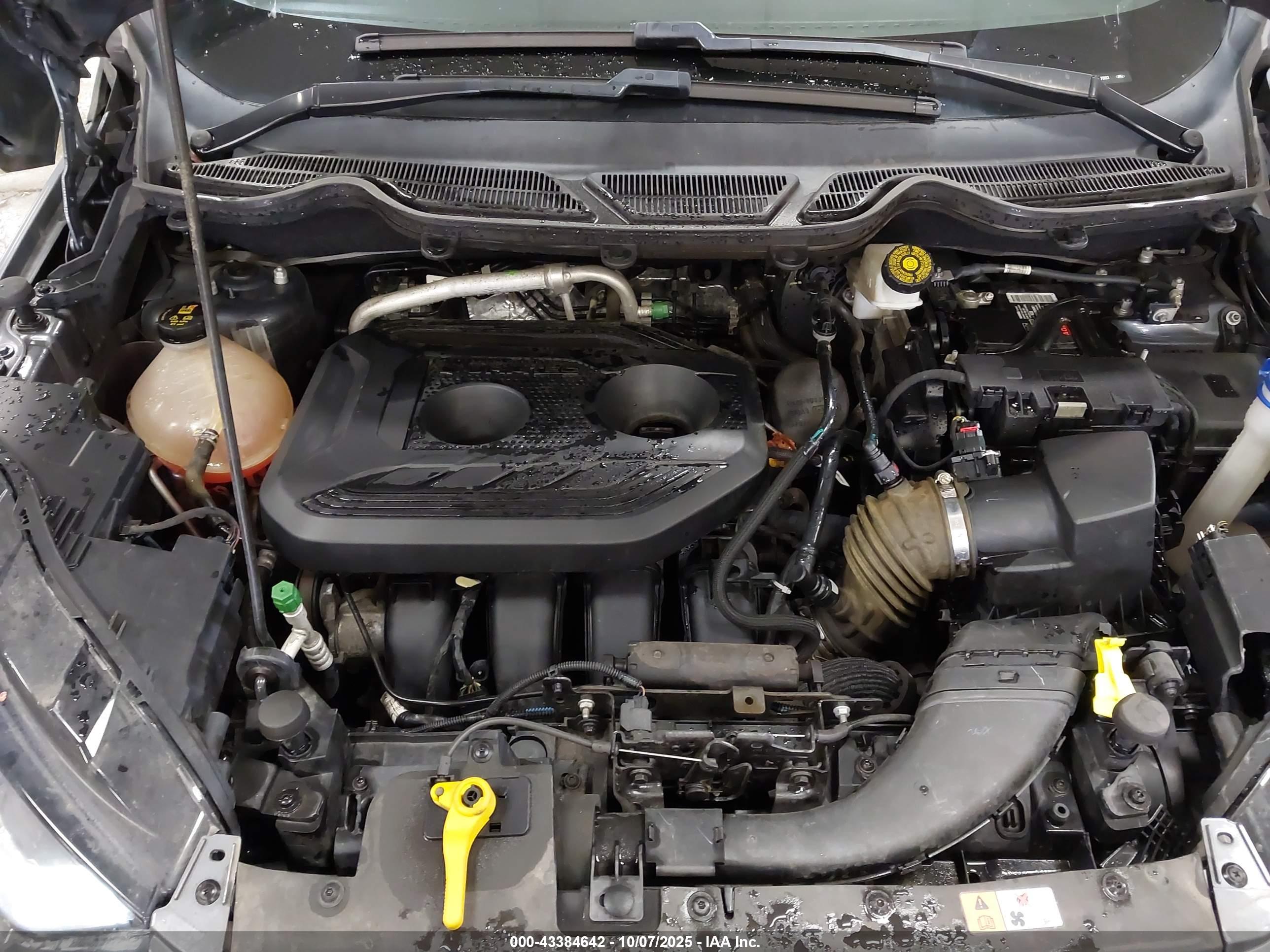FORD ECOSPORT image 10