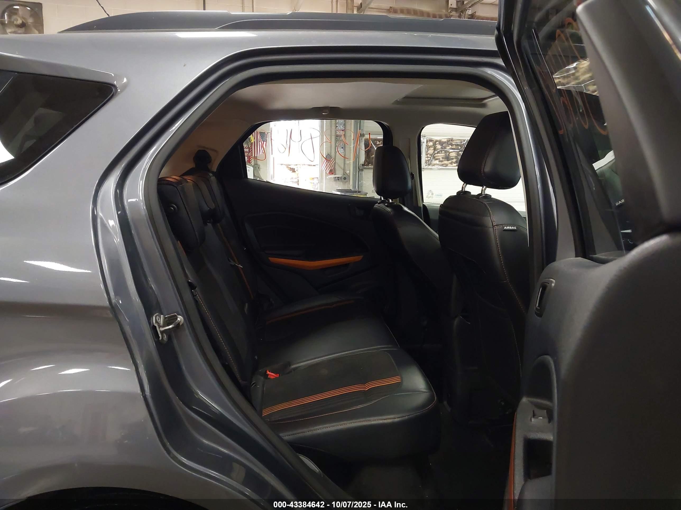 FORD ECOSPORT image 8