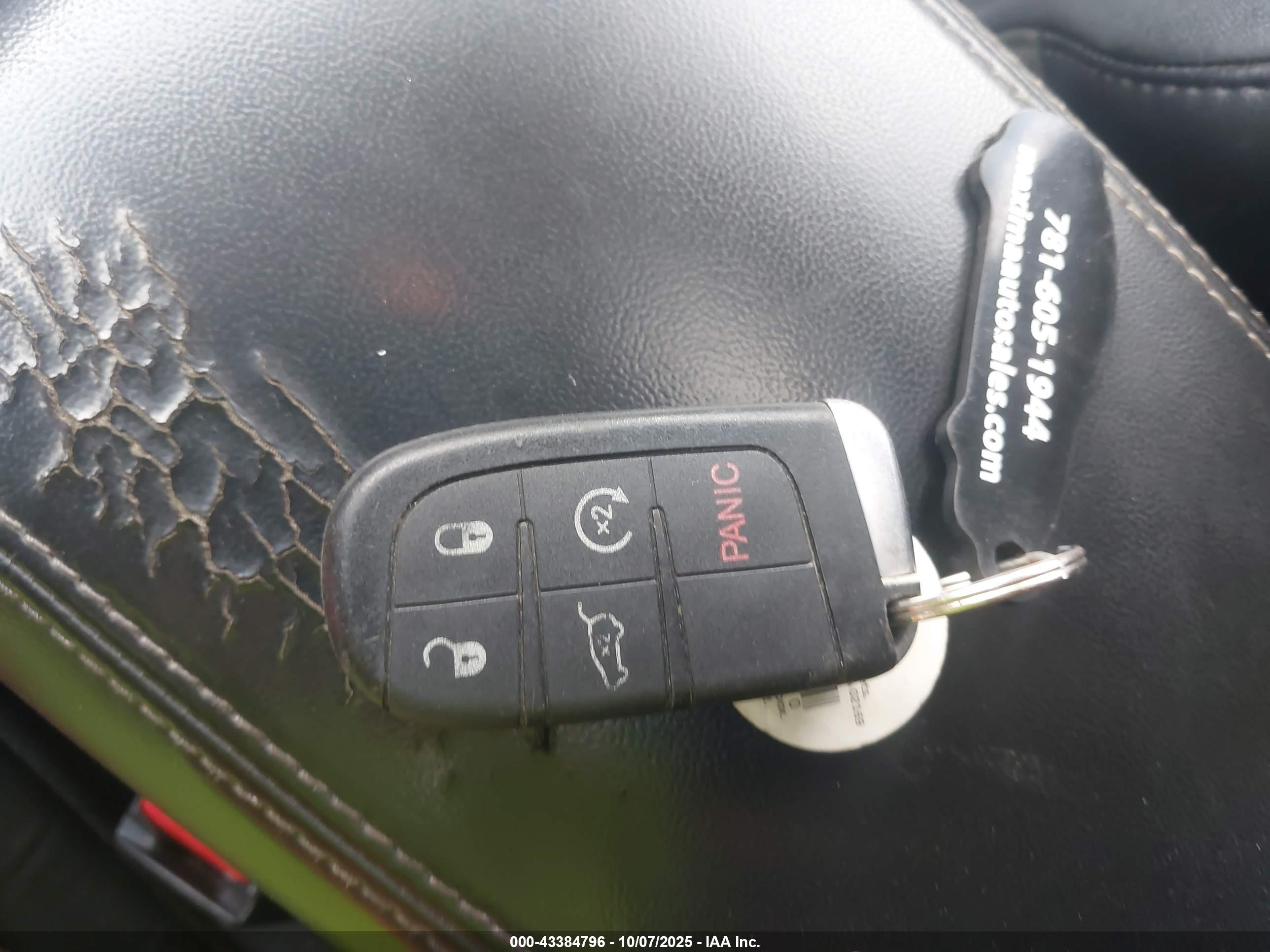 JEEP GRAND image 11
