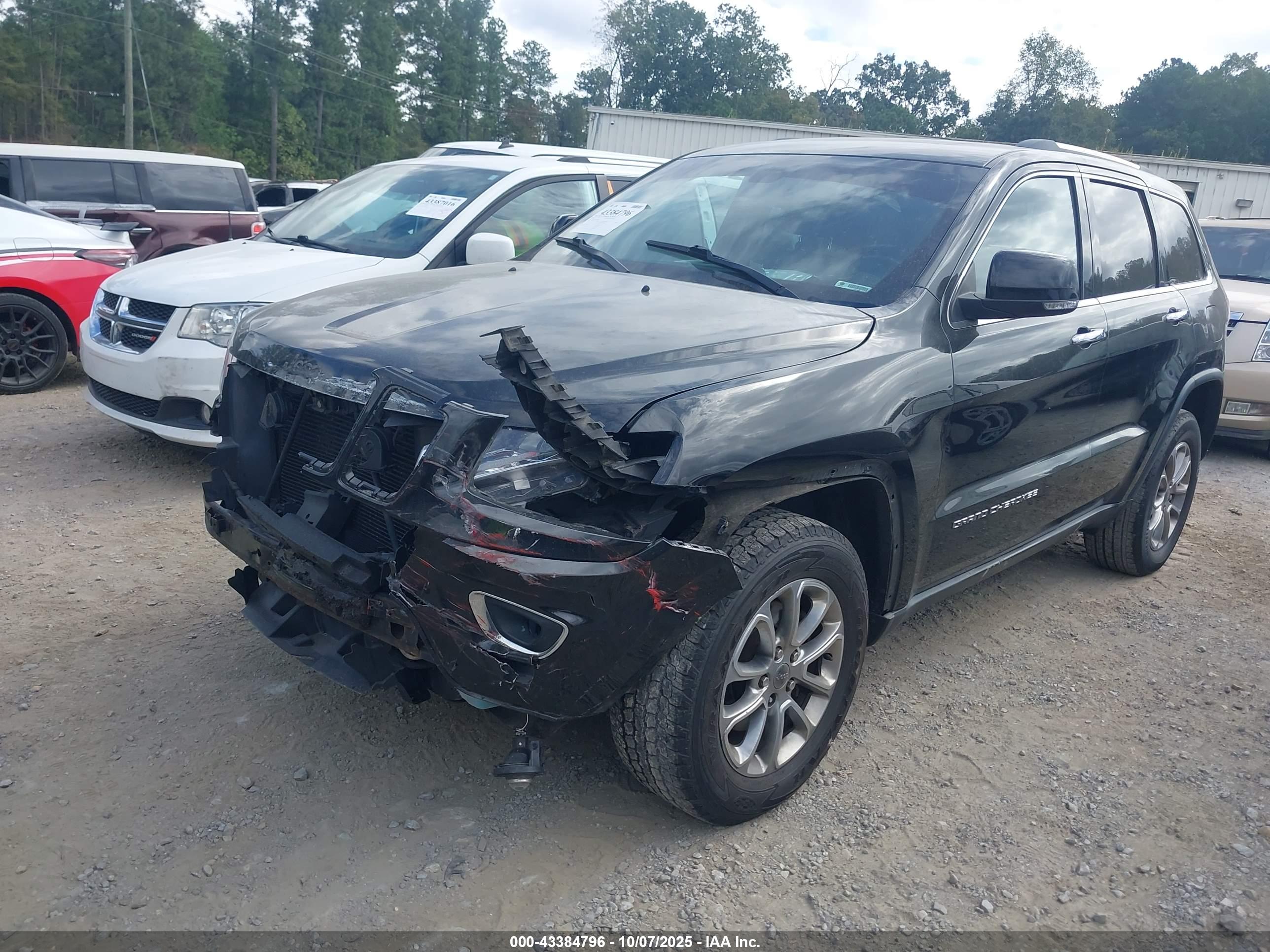 JEEP GRAND image 2
