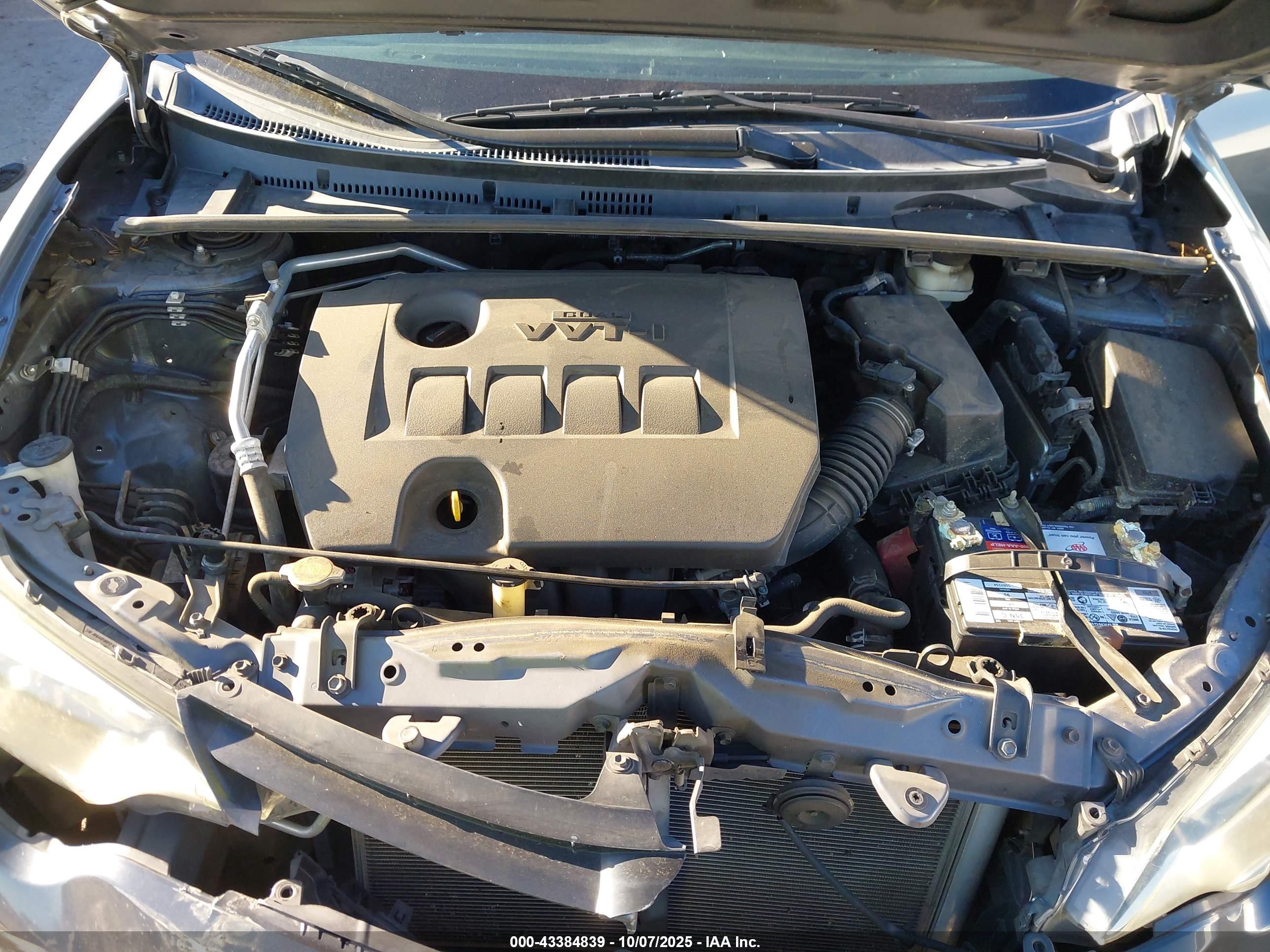 TOYOTA COROLLA image 10