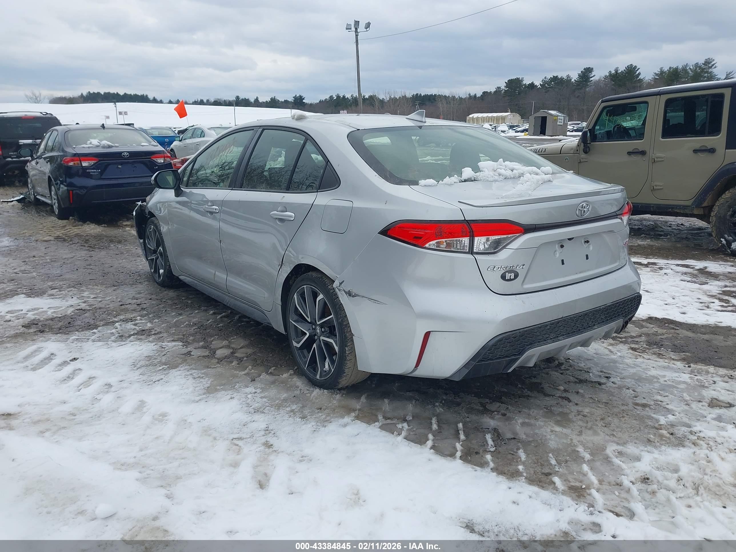 TOYOTA COROLLA image 3