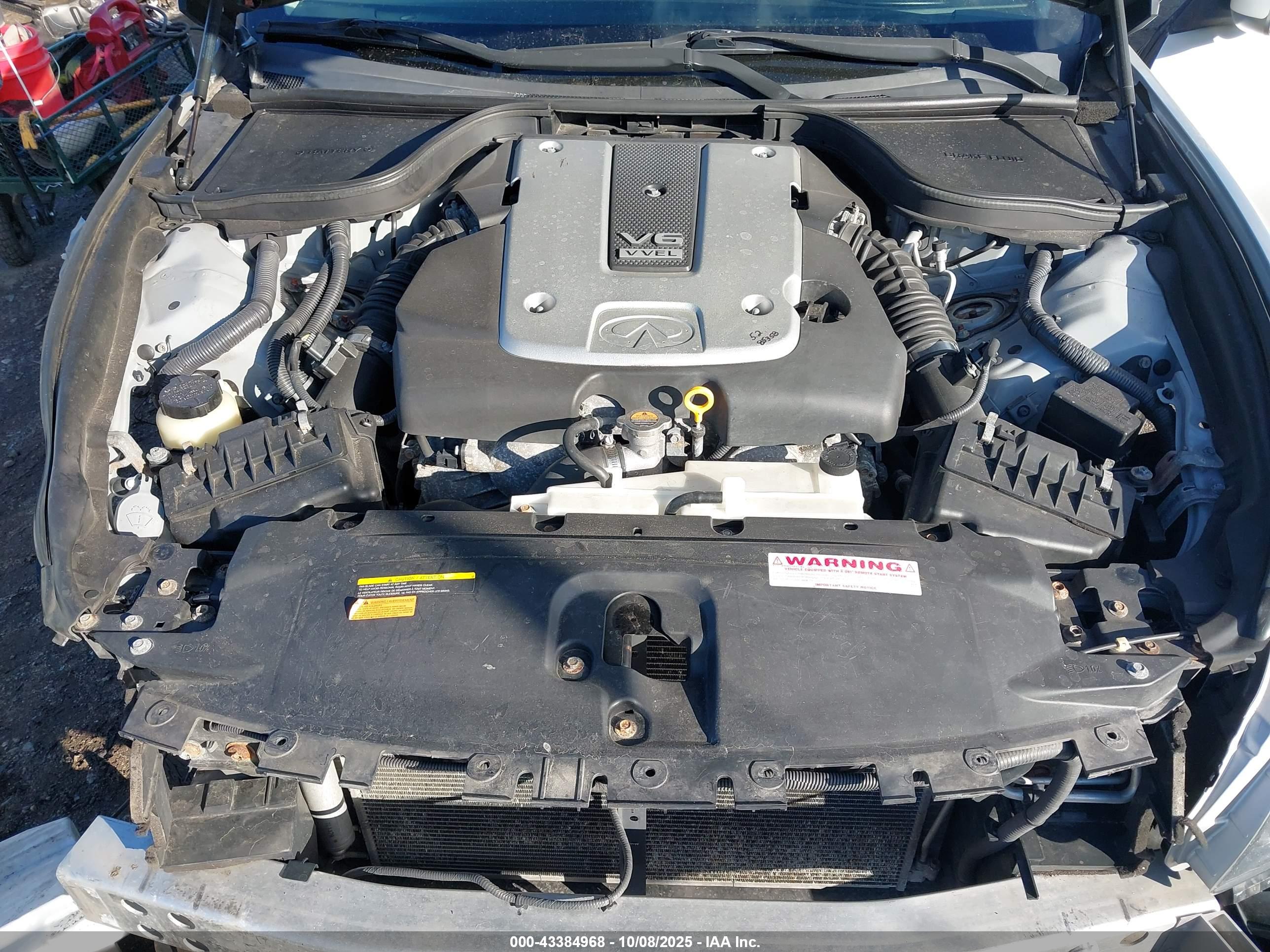 INFINITI G37 image 10