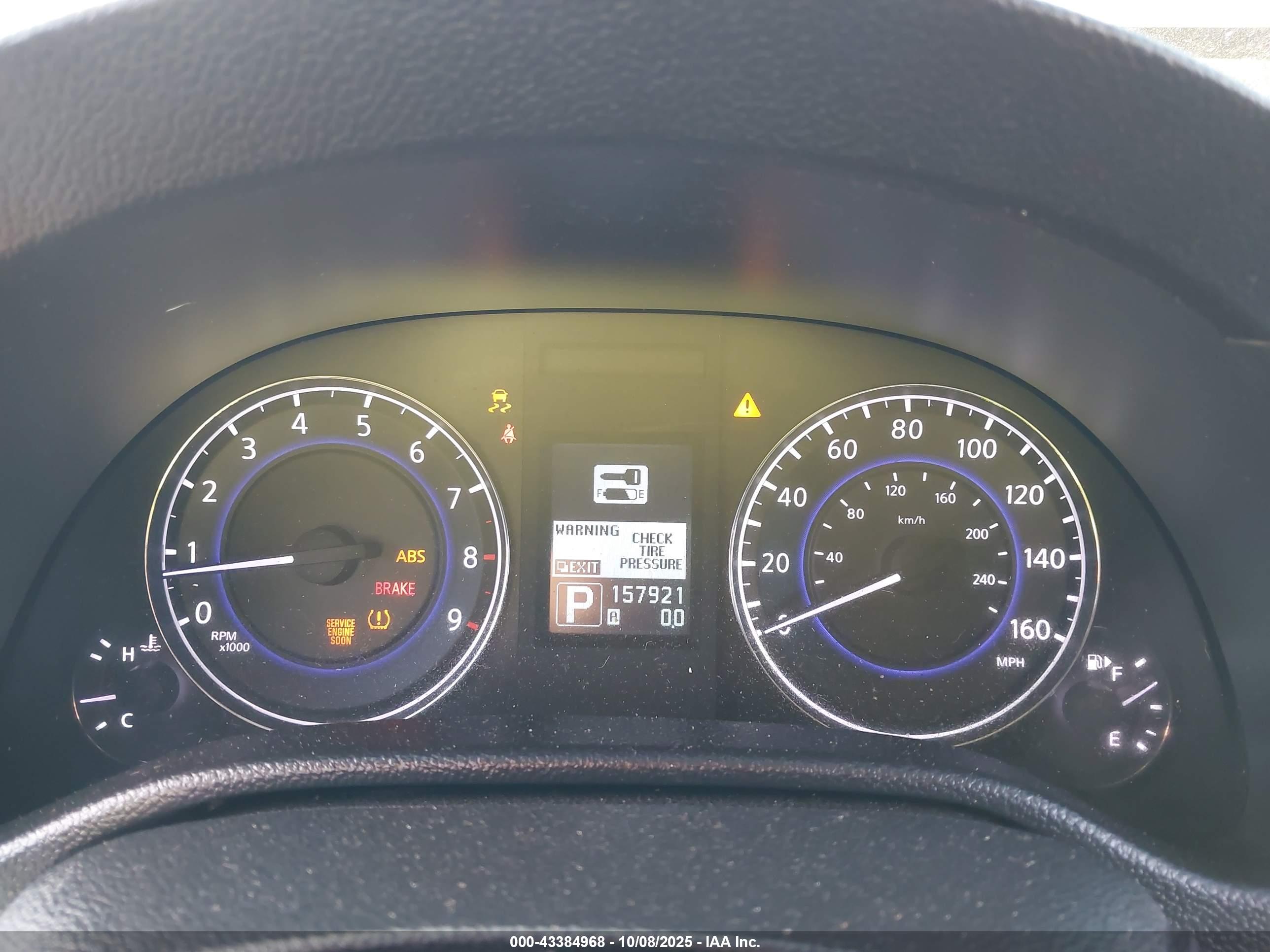INFINITI G37 image 7