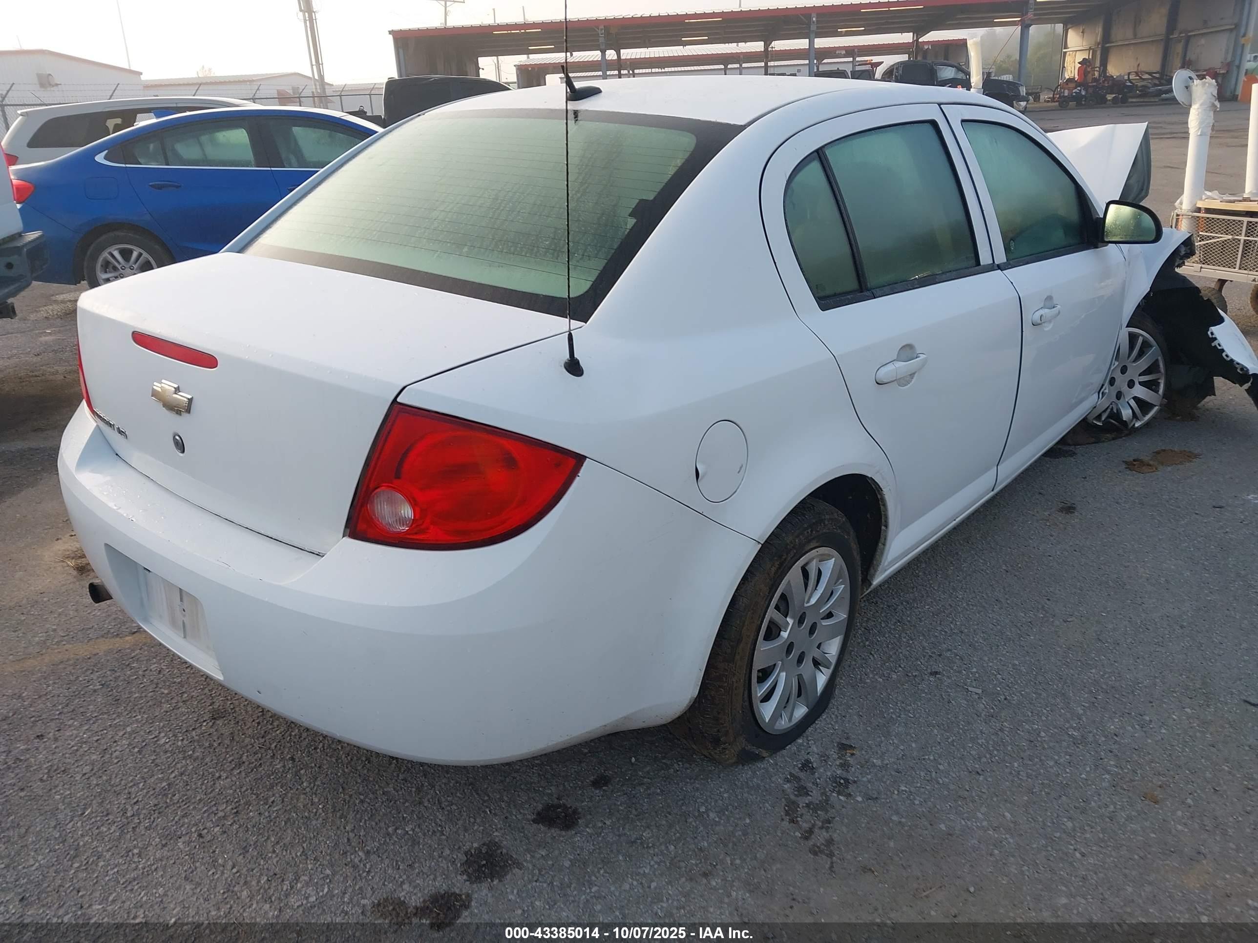 CHEVROLET COBALT image 4