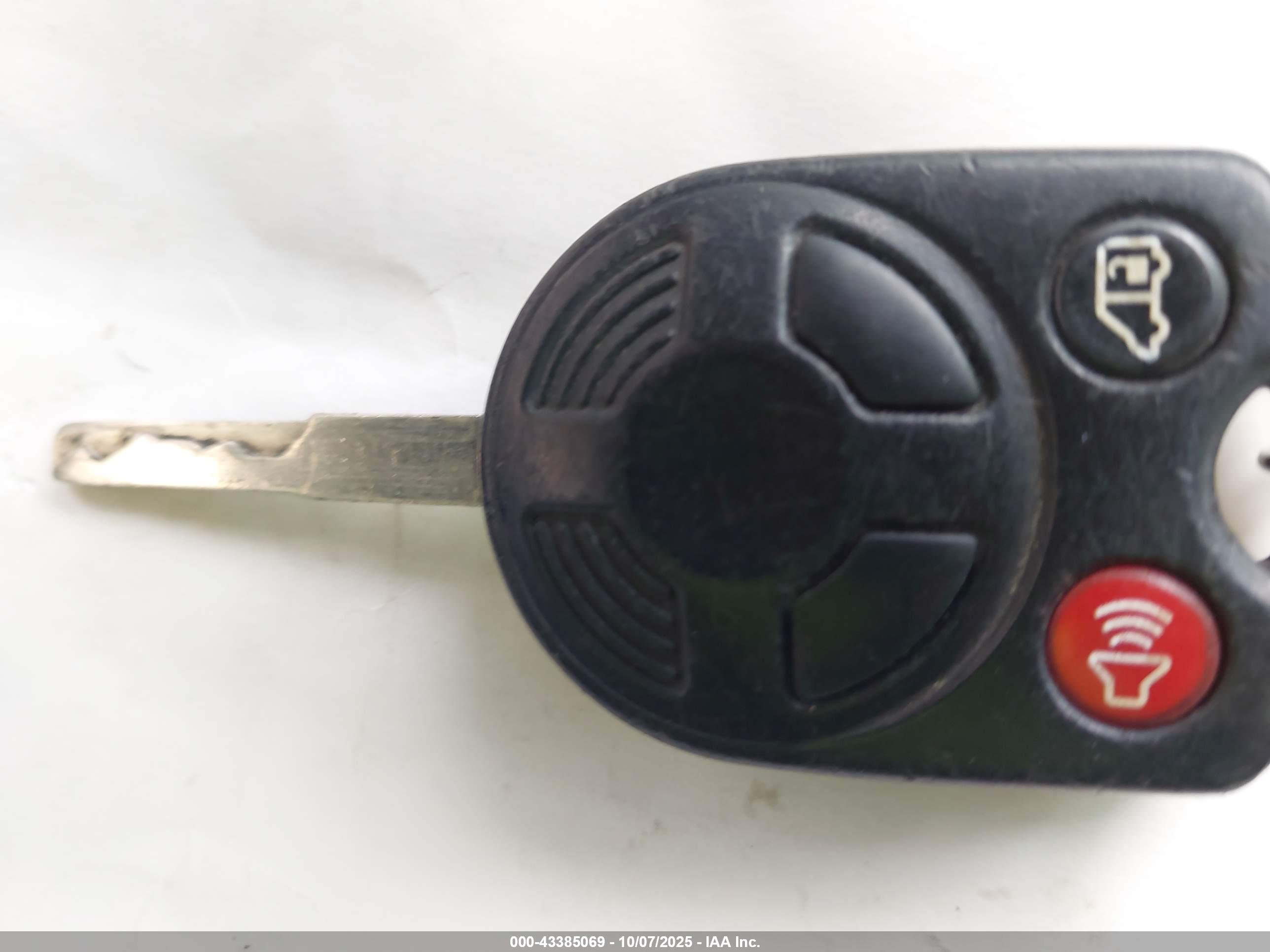 FORD TRANSIT image 11