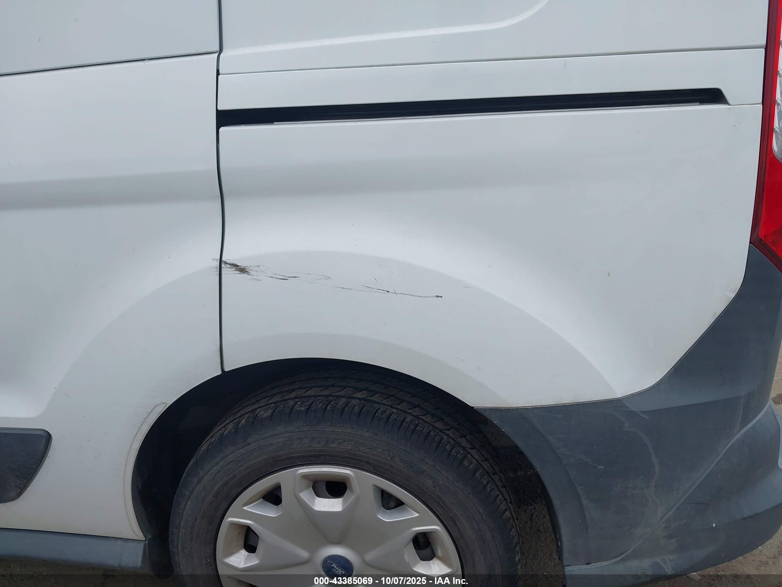 FORD TRANSIT image 6