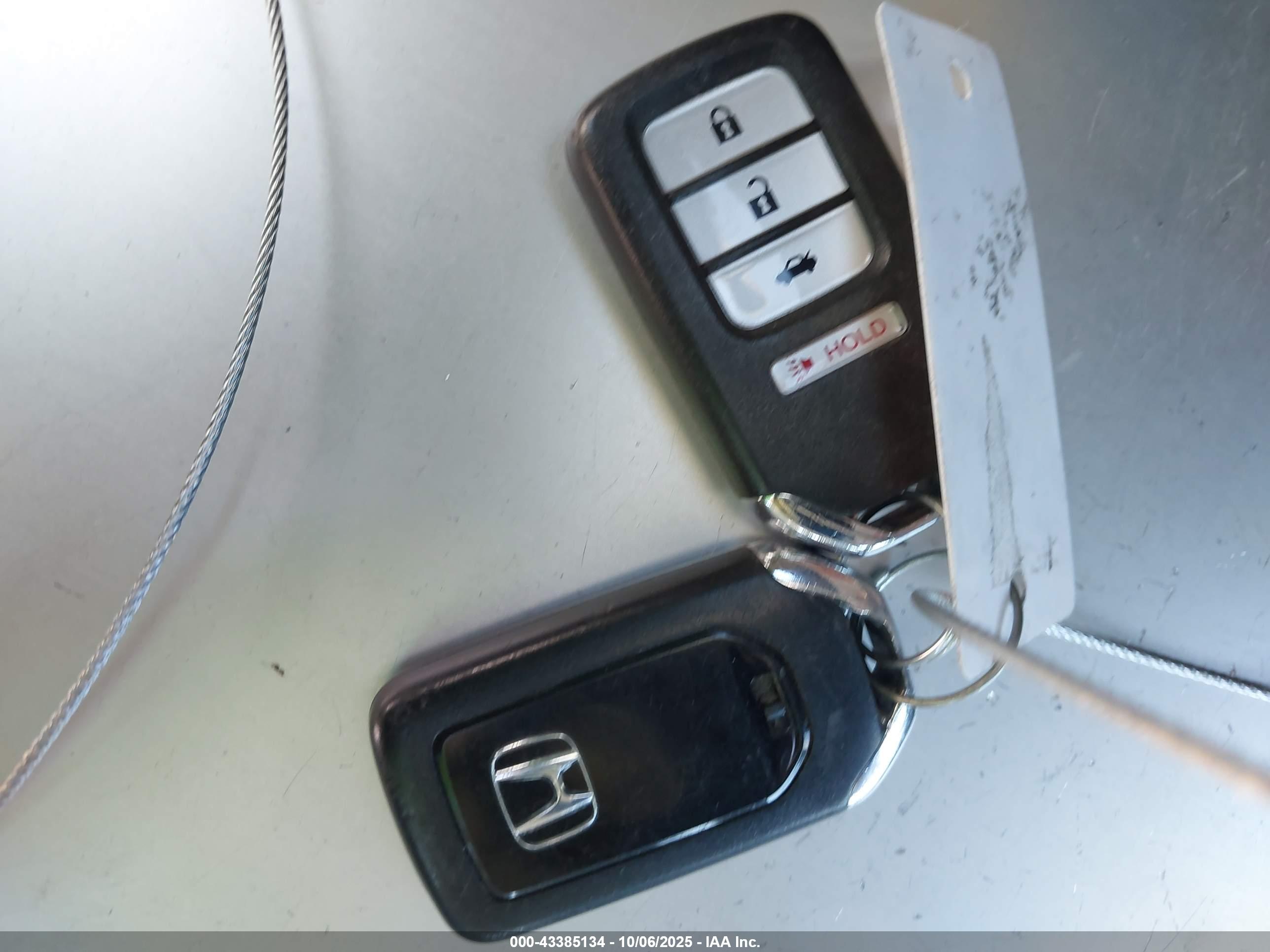 HONDA CIVIC image 11