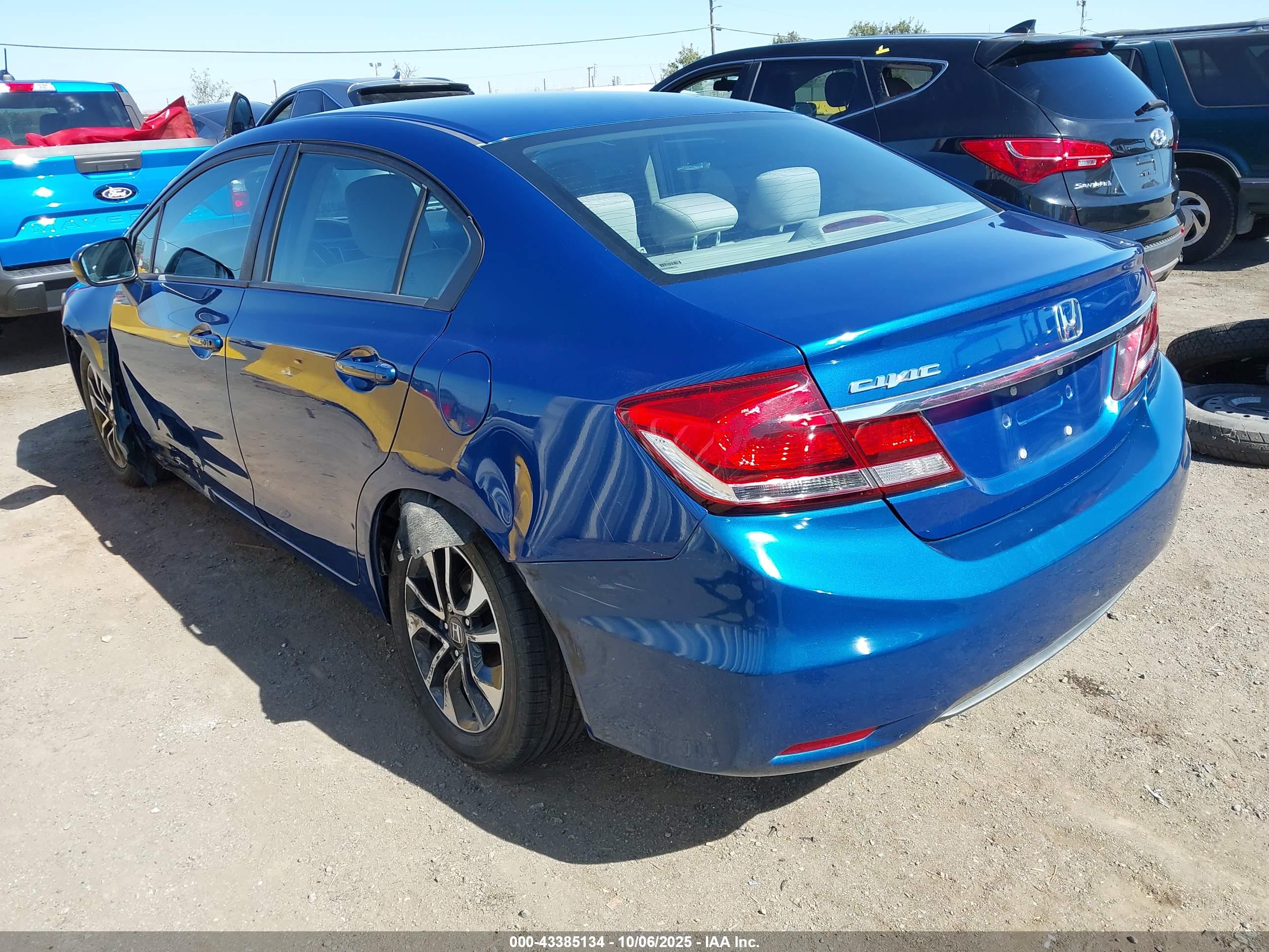 HONDA CIVIC image 3