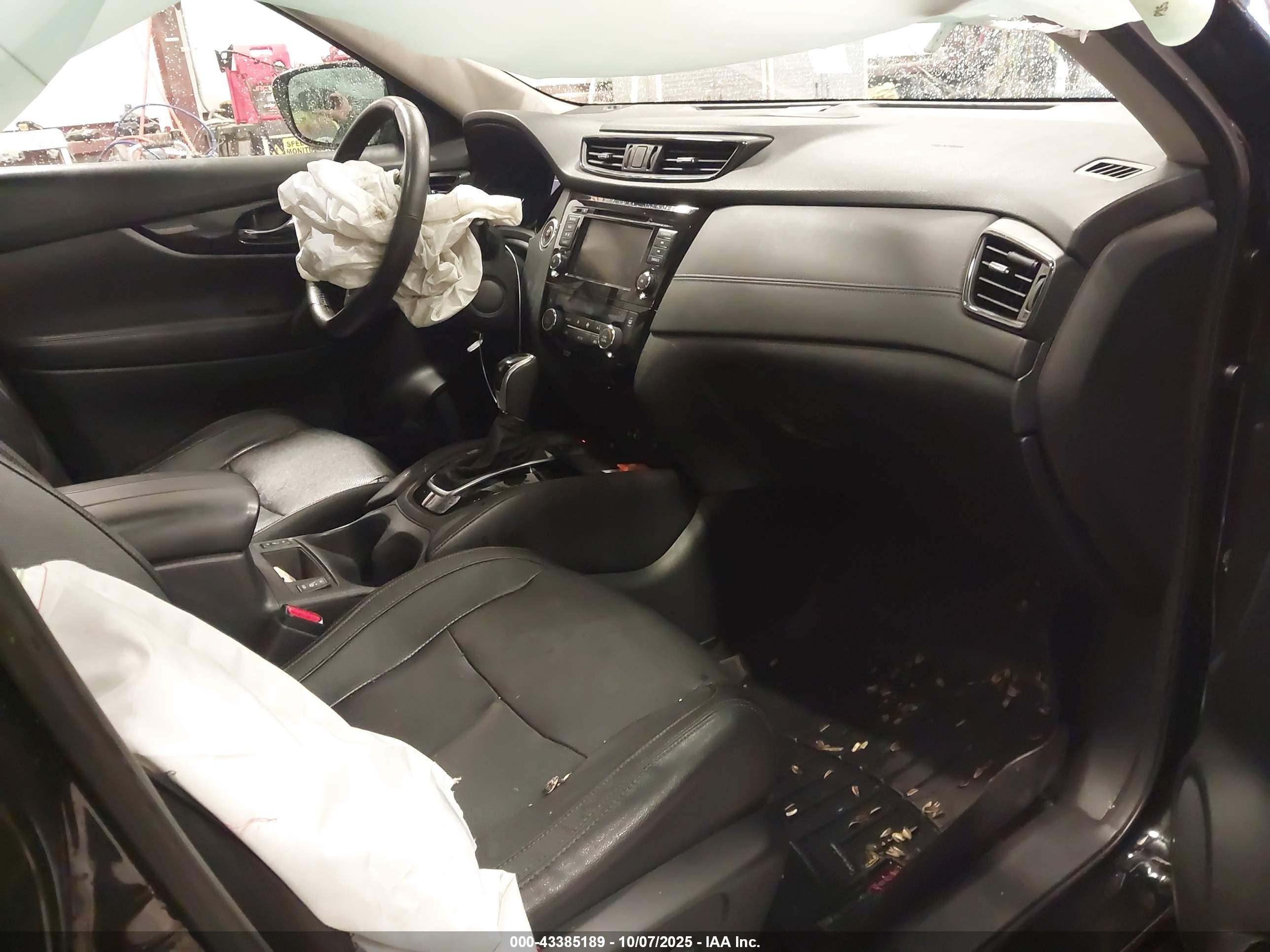 NISSAN ROGUE image 5