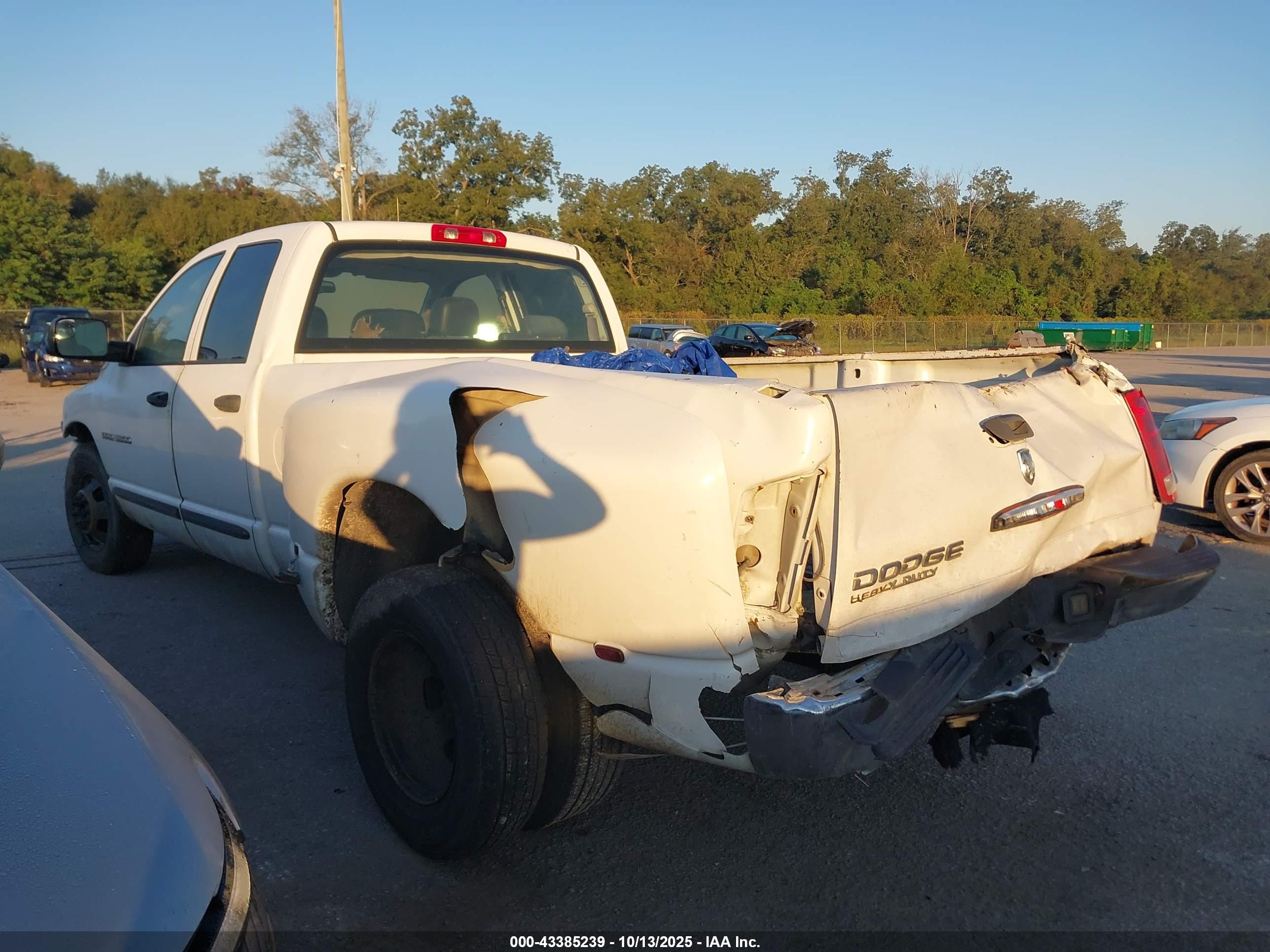 DODGE RAM image 3
