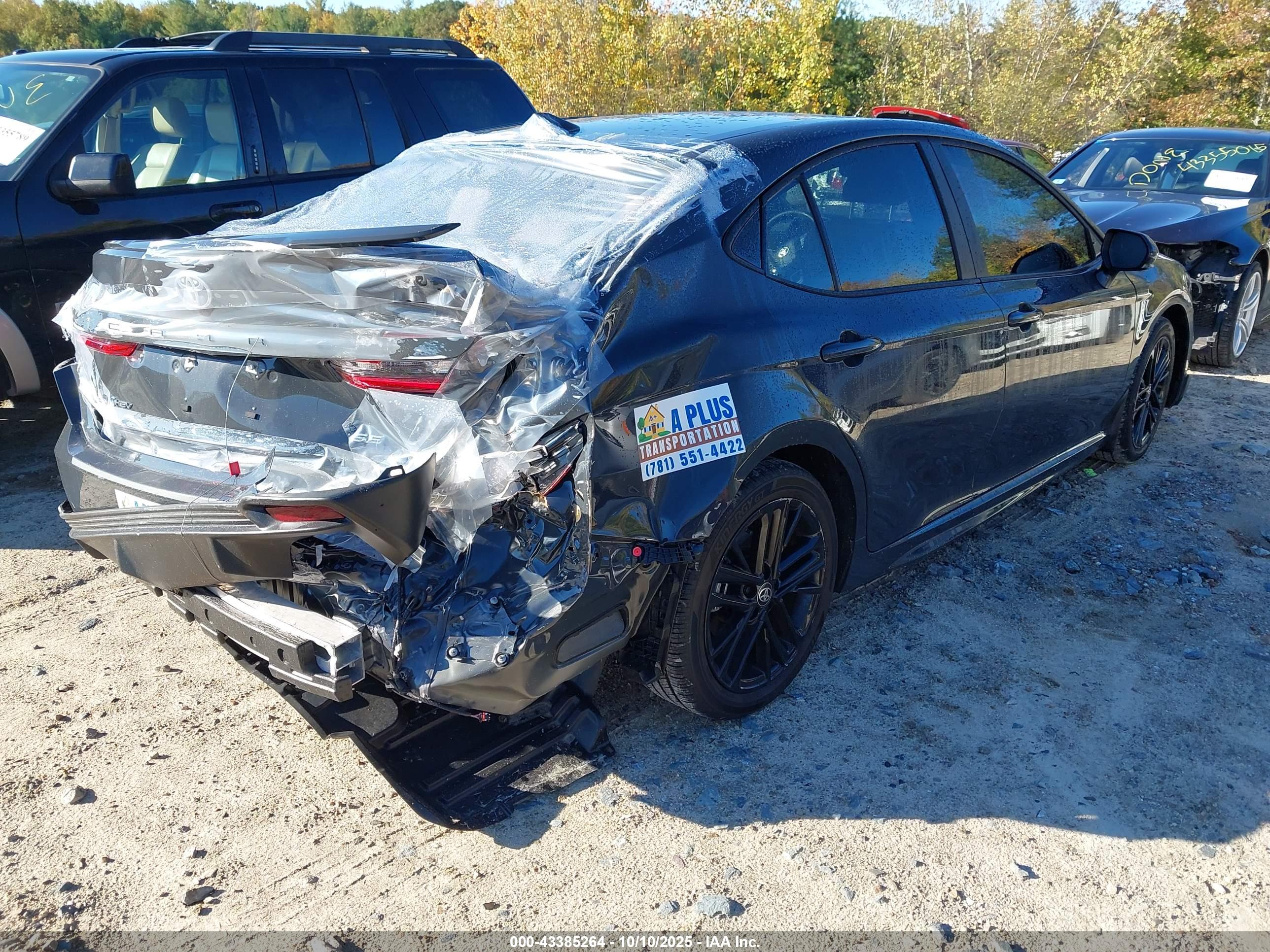 TOYOTA CAMRY image 4