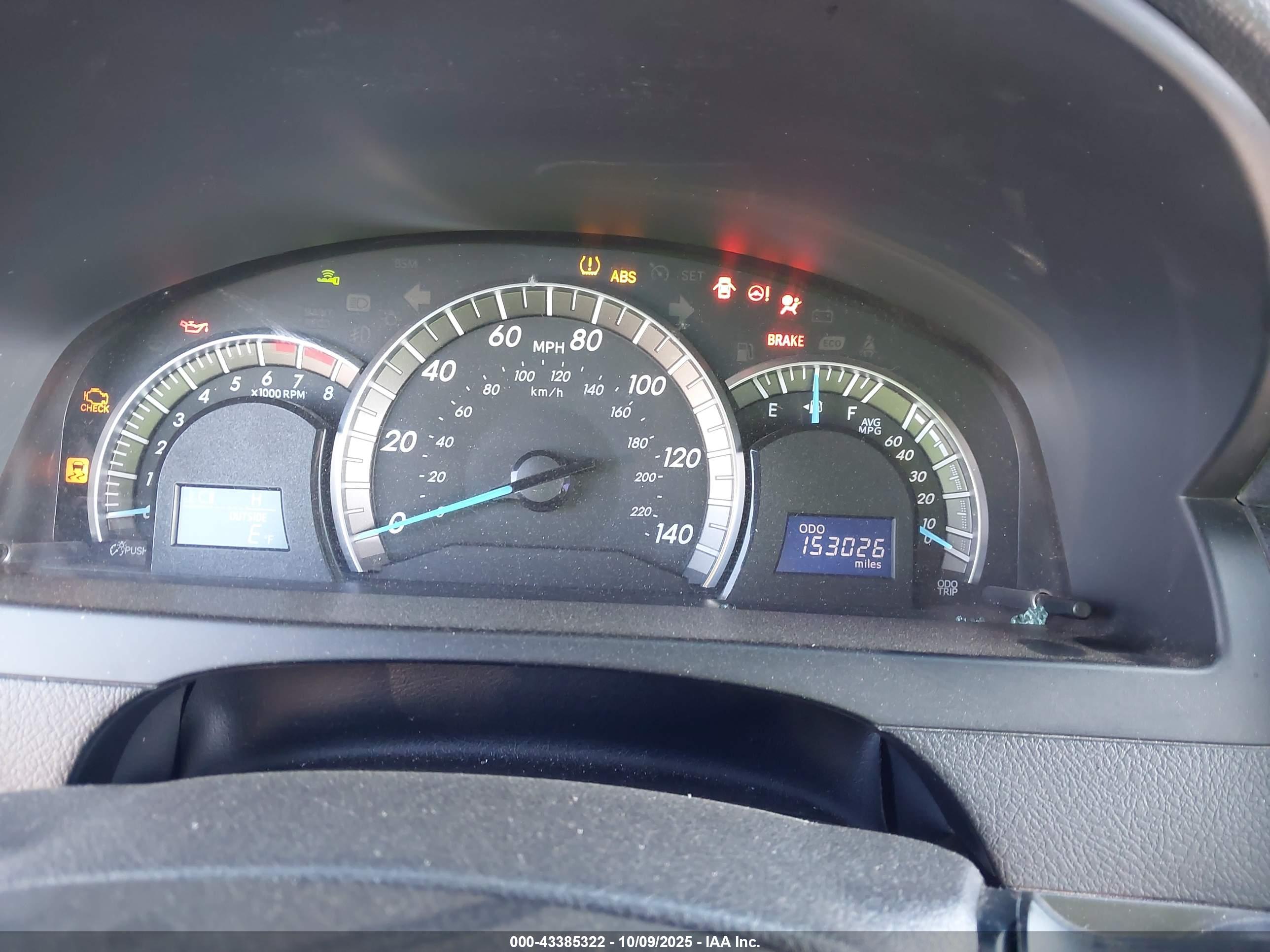 TOYOTA CAMRY image 7