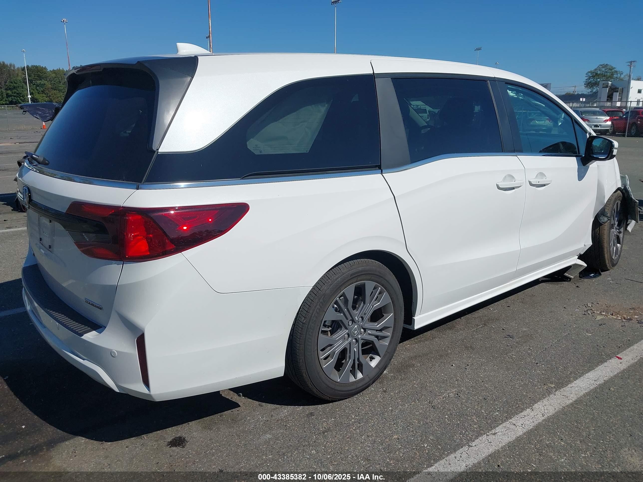 HONDA ODYSSEY image 4