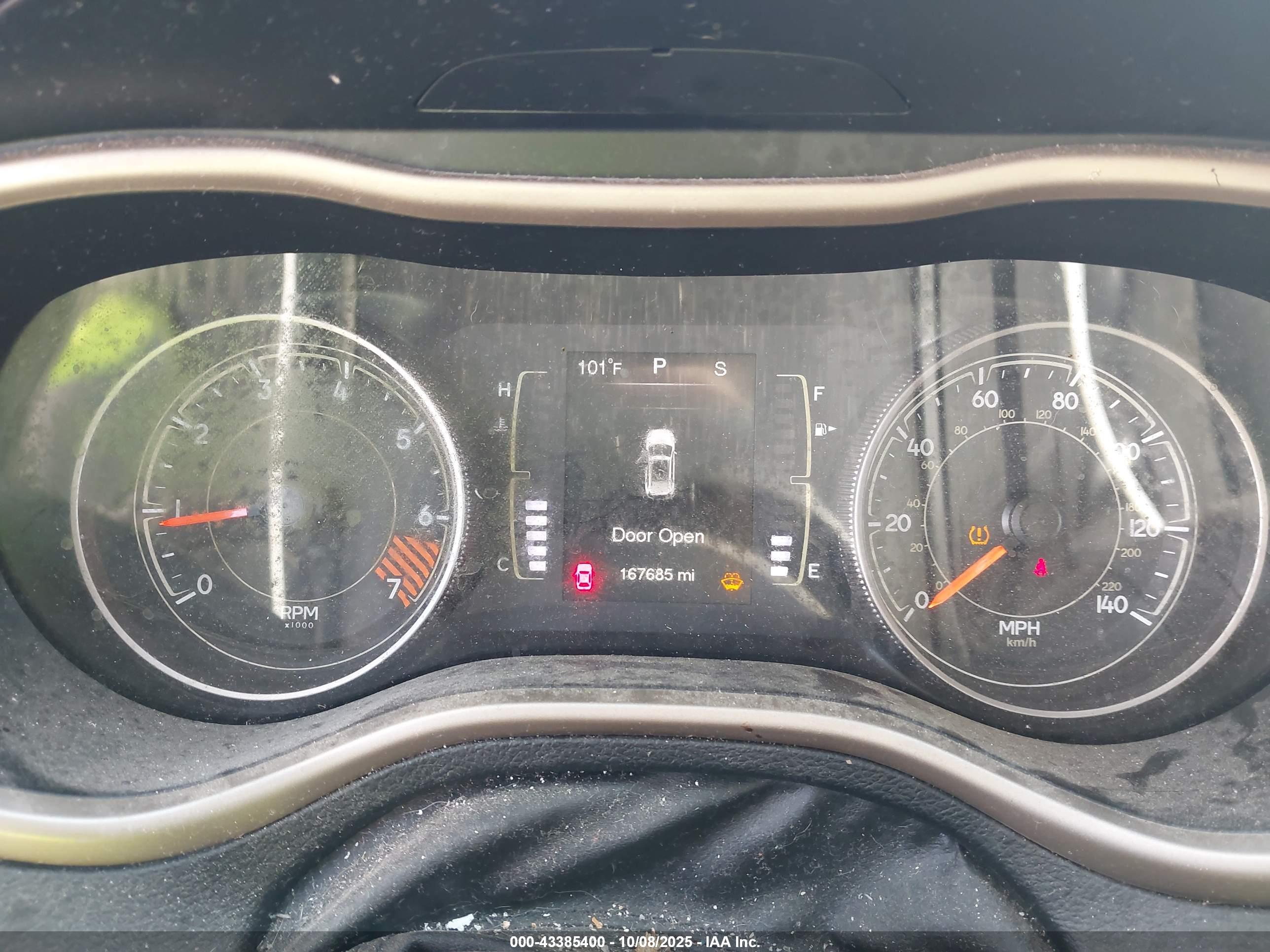 JEEP CHEROKEE image 7