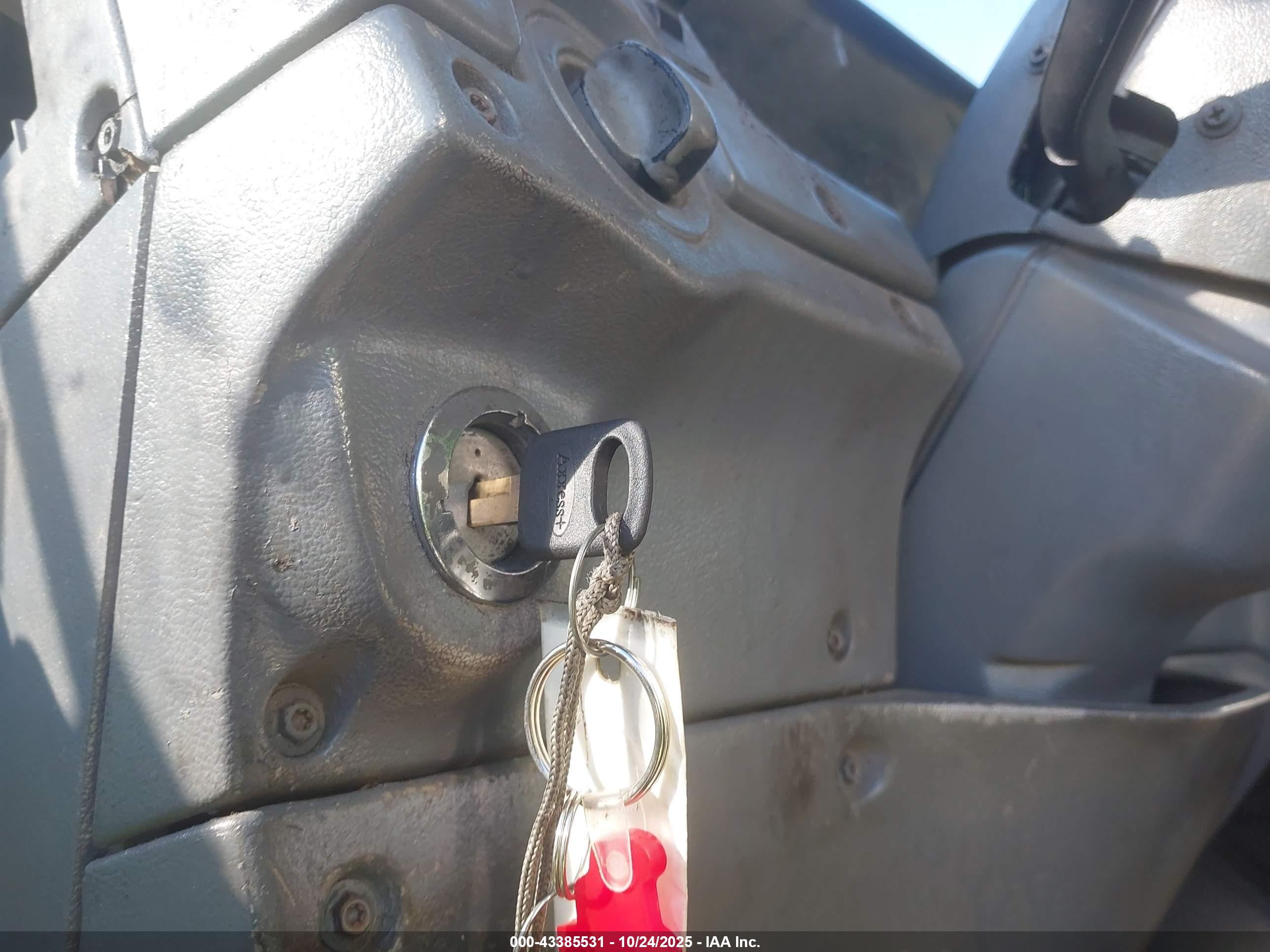 STERLING TRUCK image 11