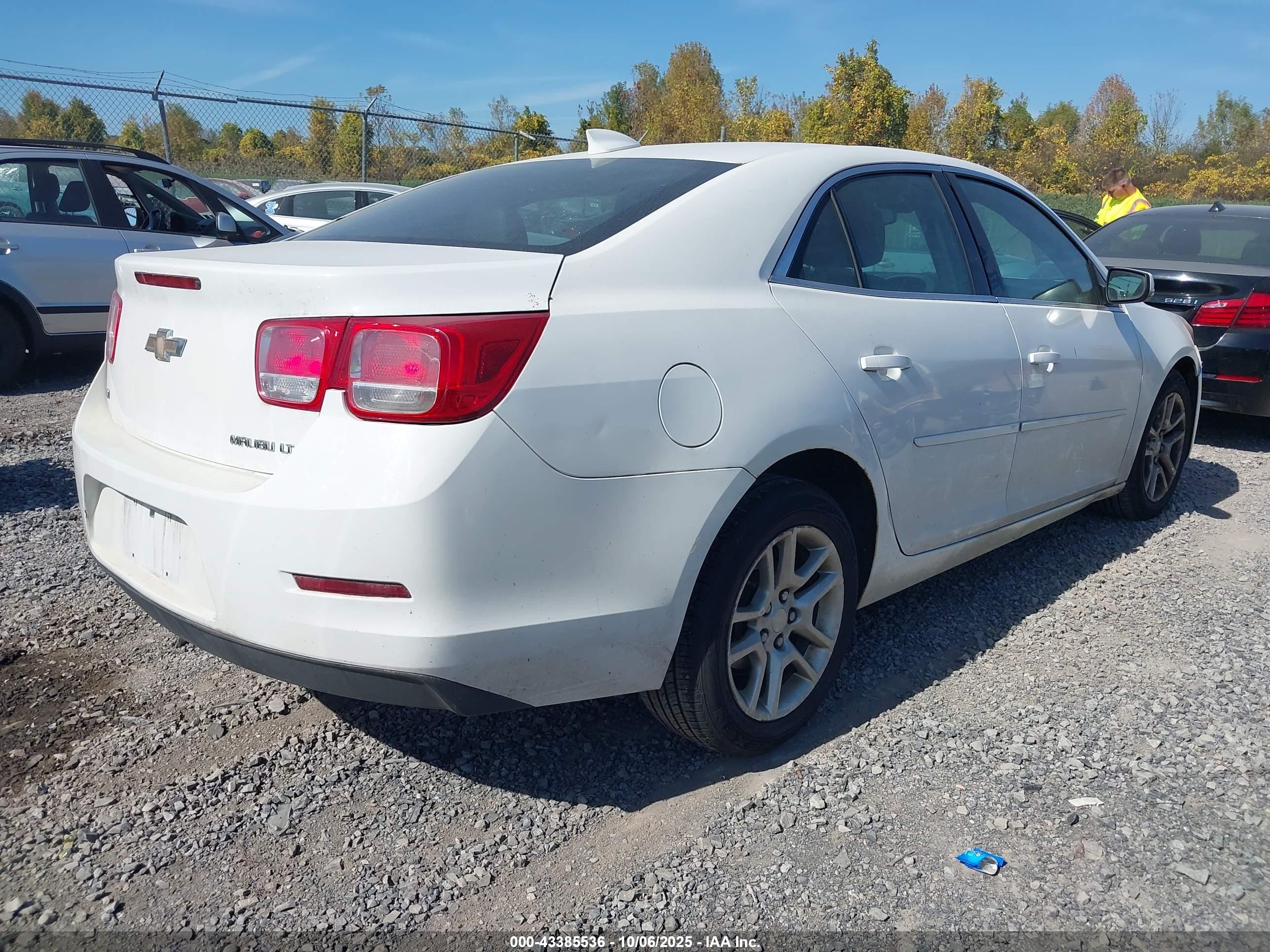 CHEVROLET MALIBU image 4