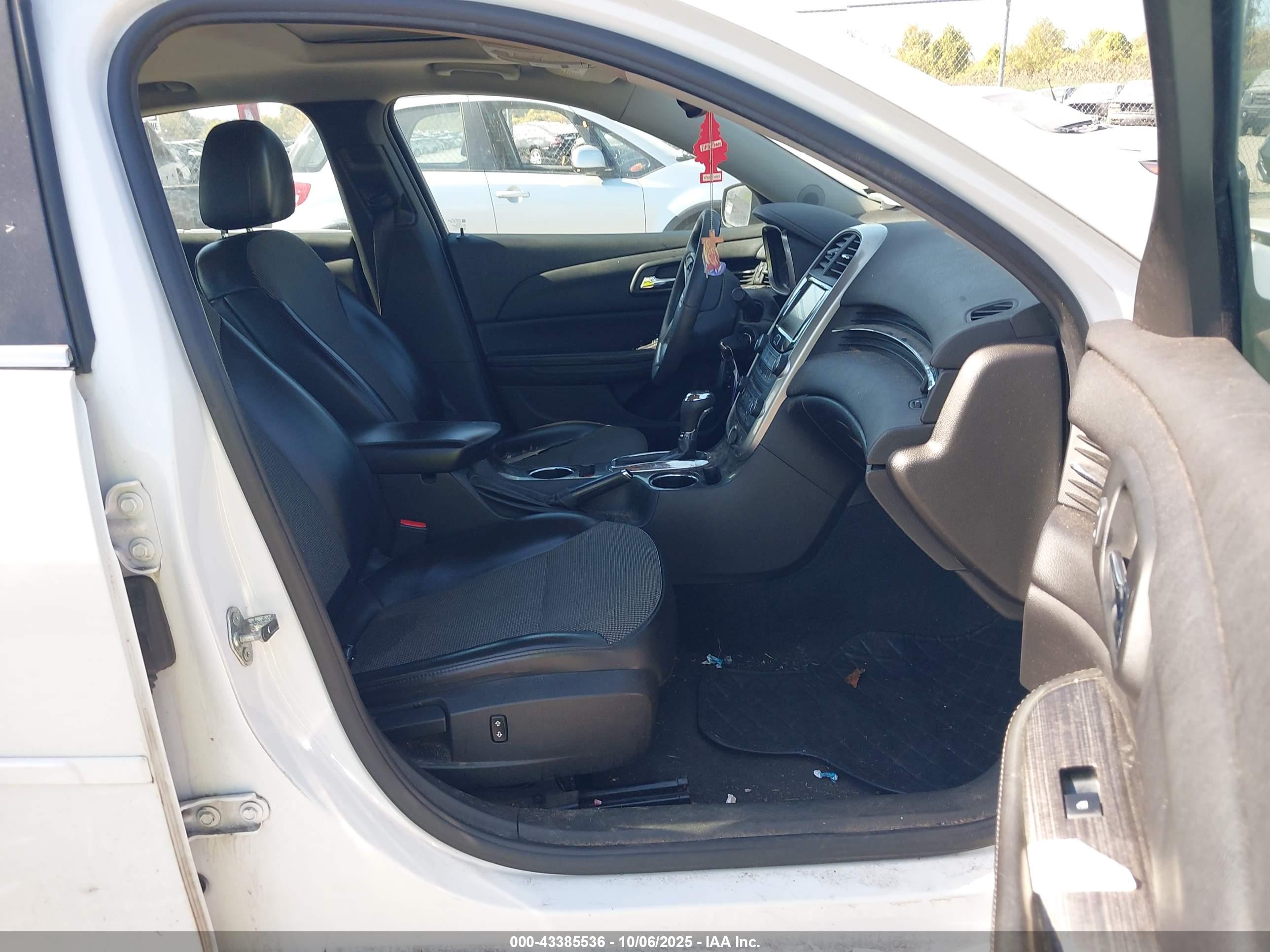 CHEVROLET MALIBU image 5