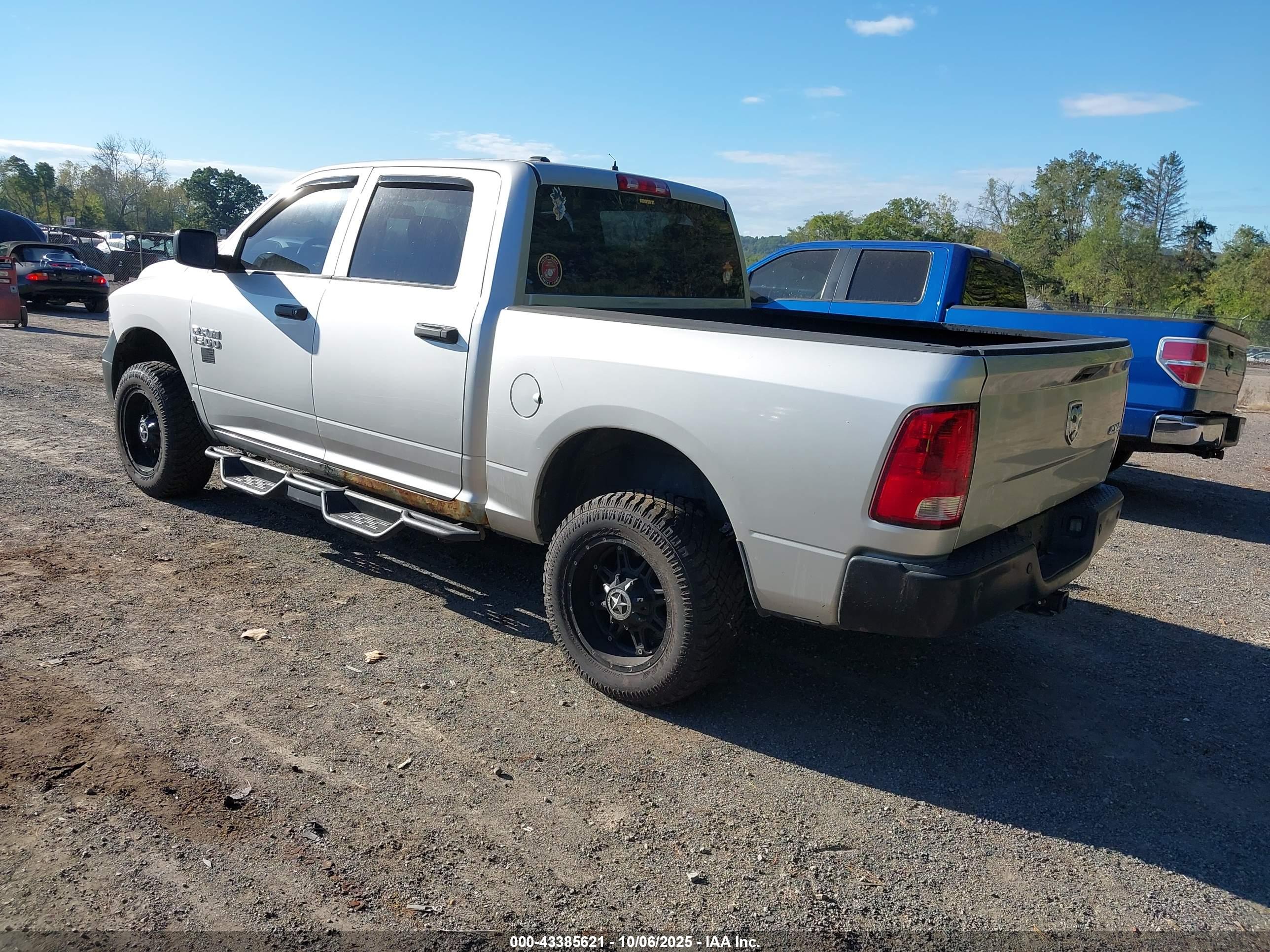 RAM 1500 image 3