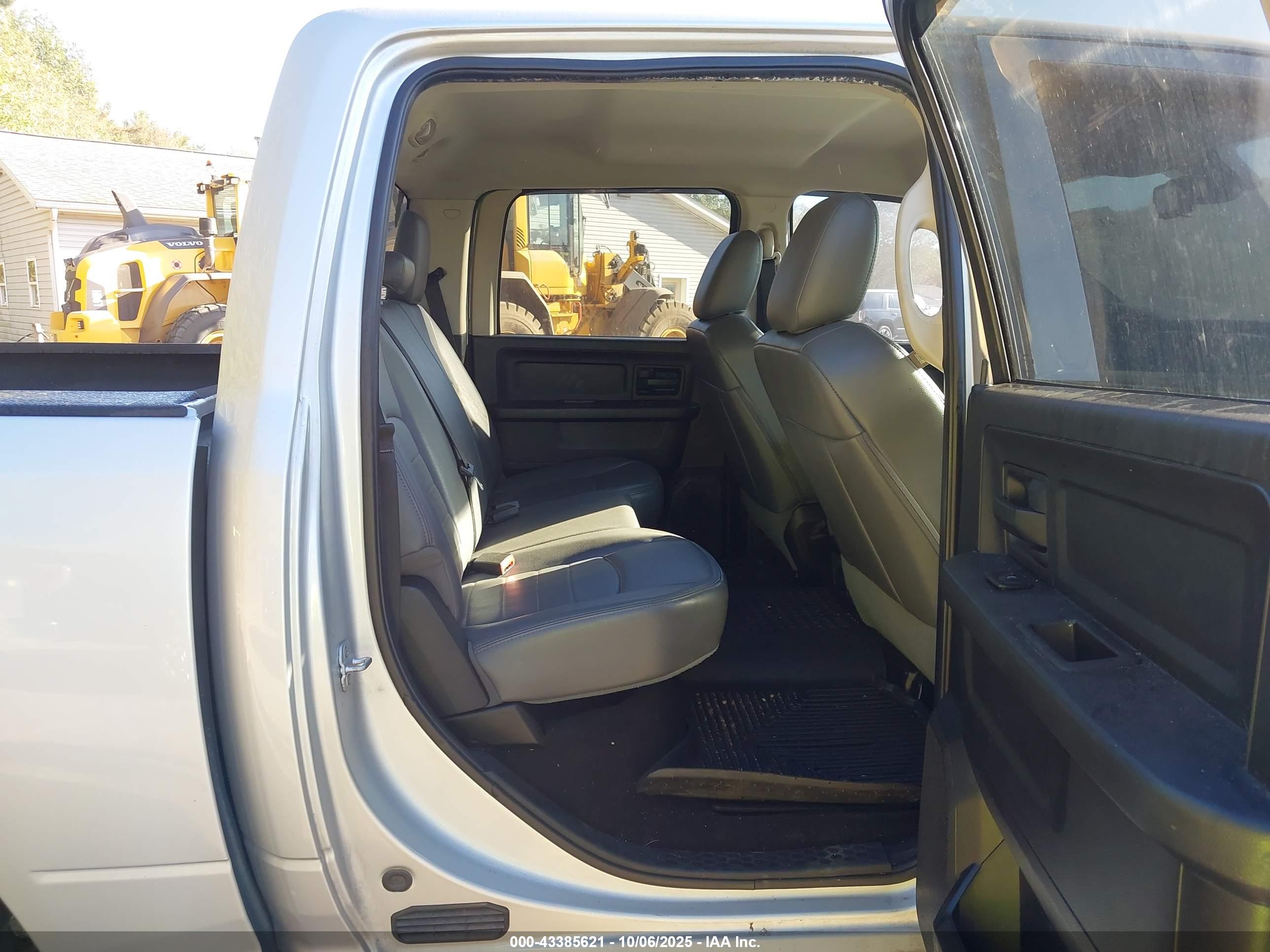 RAM 1500 image 8