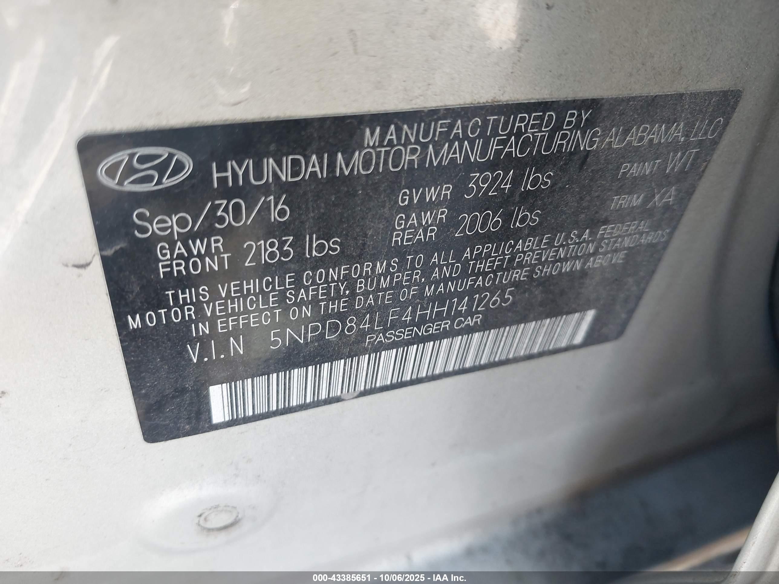 HYUNDAI ELANTRA image 9