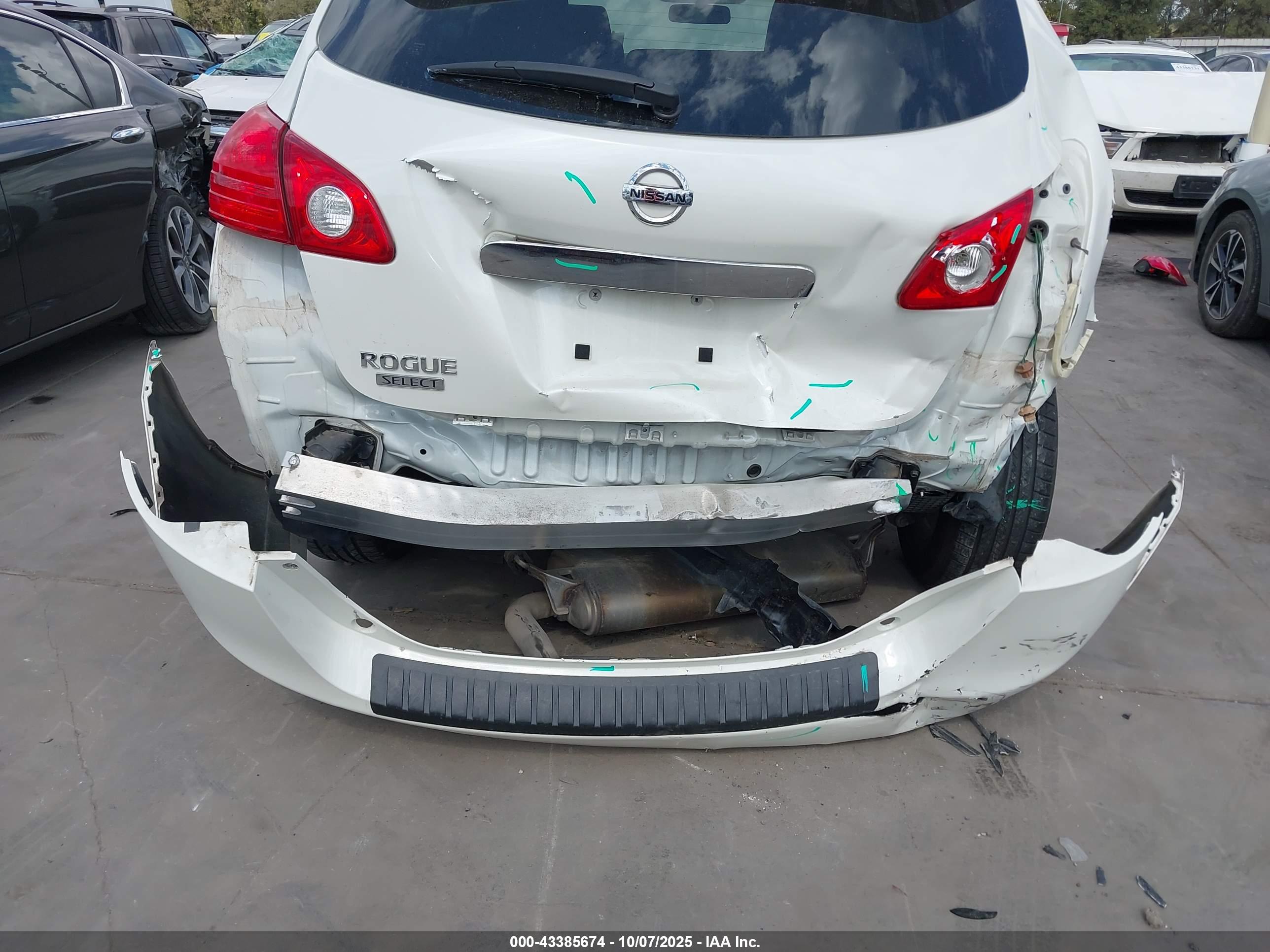 NISSAN ROGUE image 6