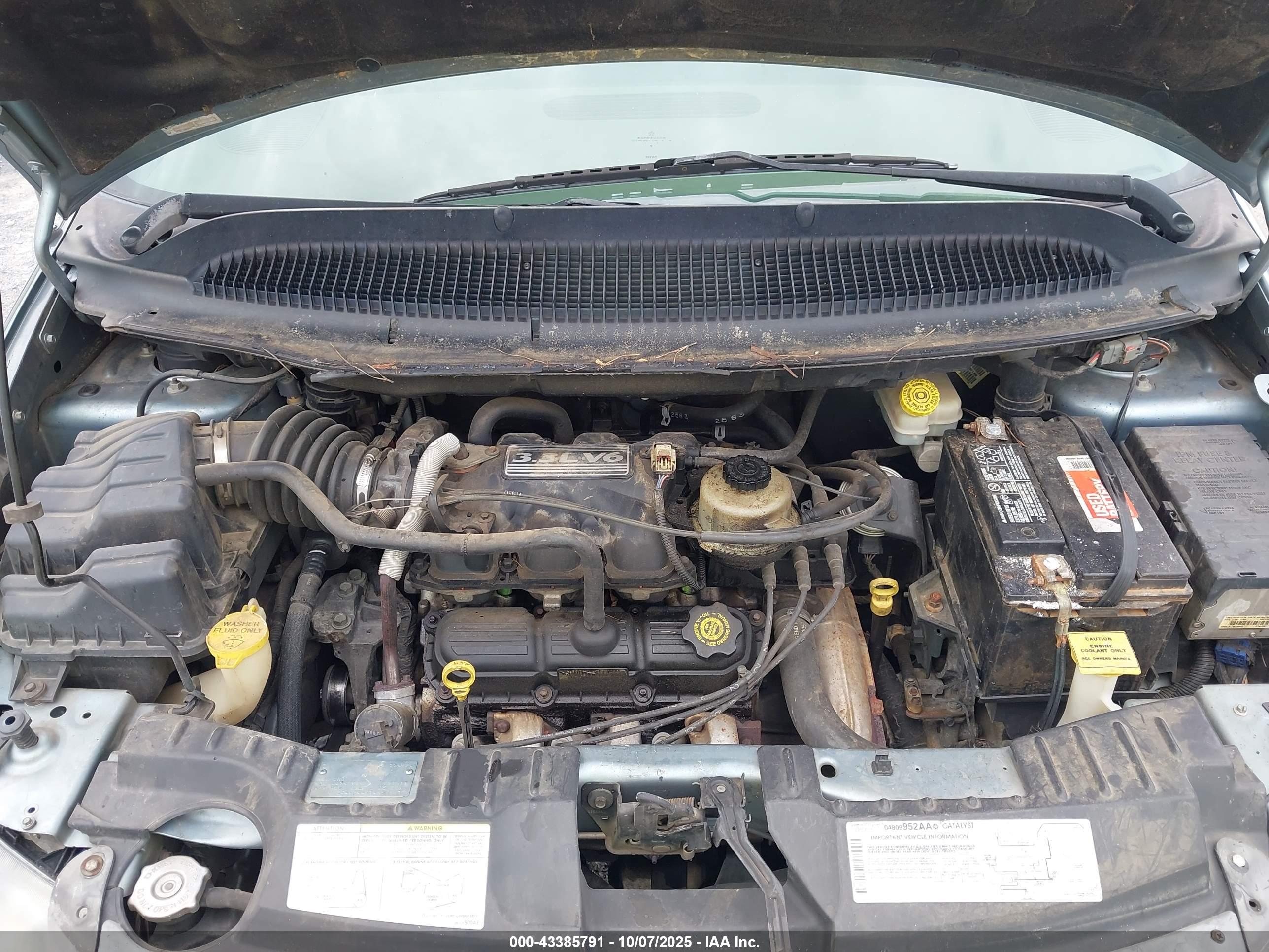 CHRYSLER TOWN image 10