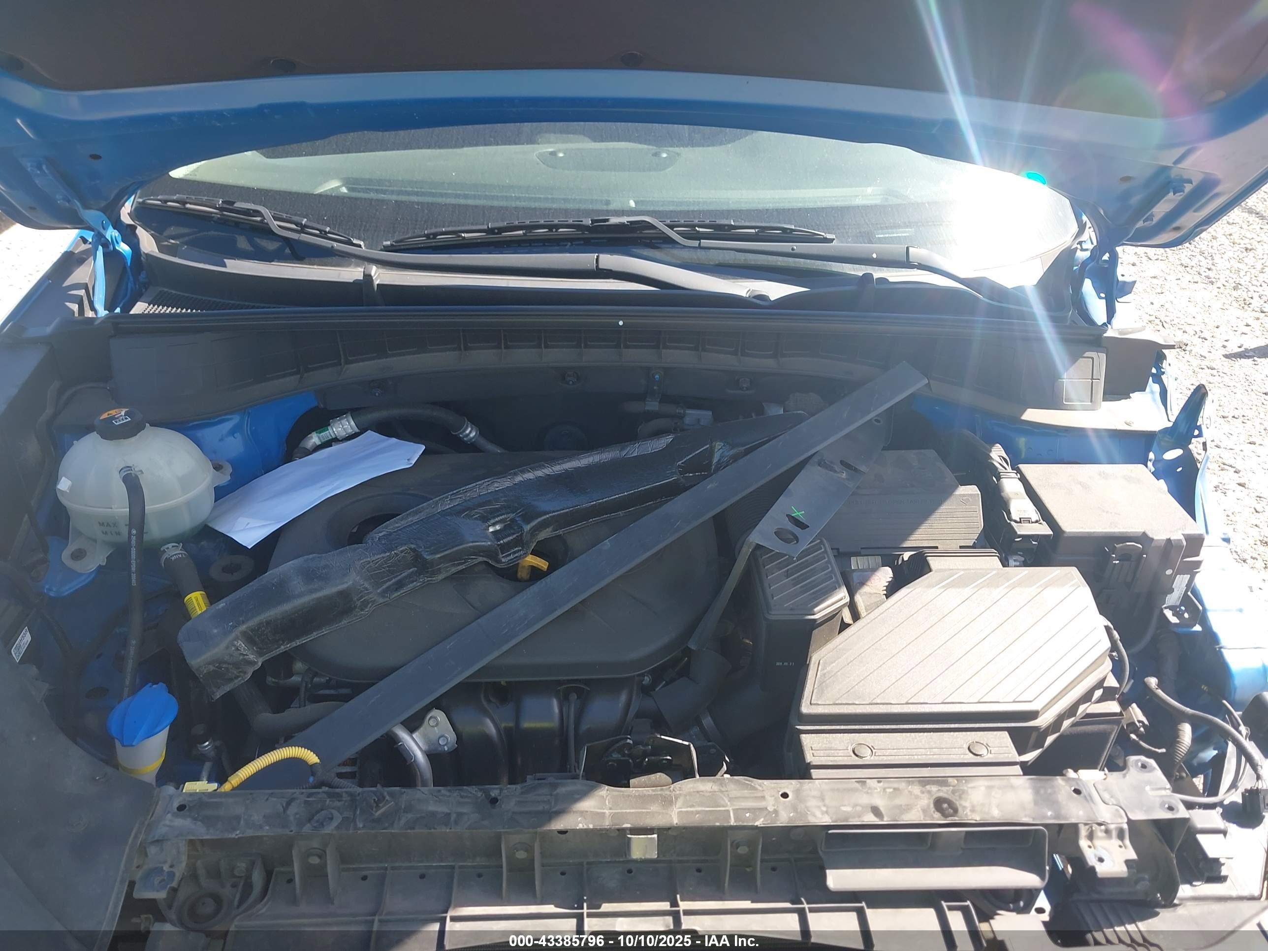 HYUNDAI TUCSON image 10