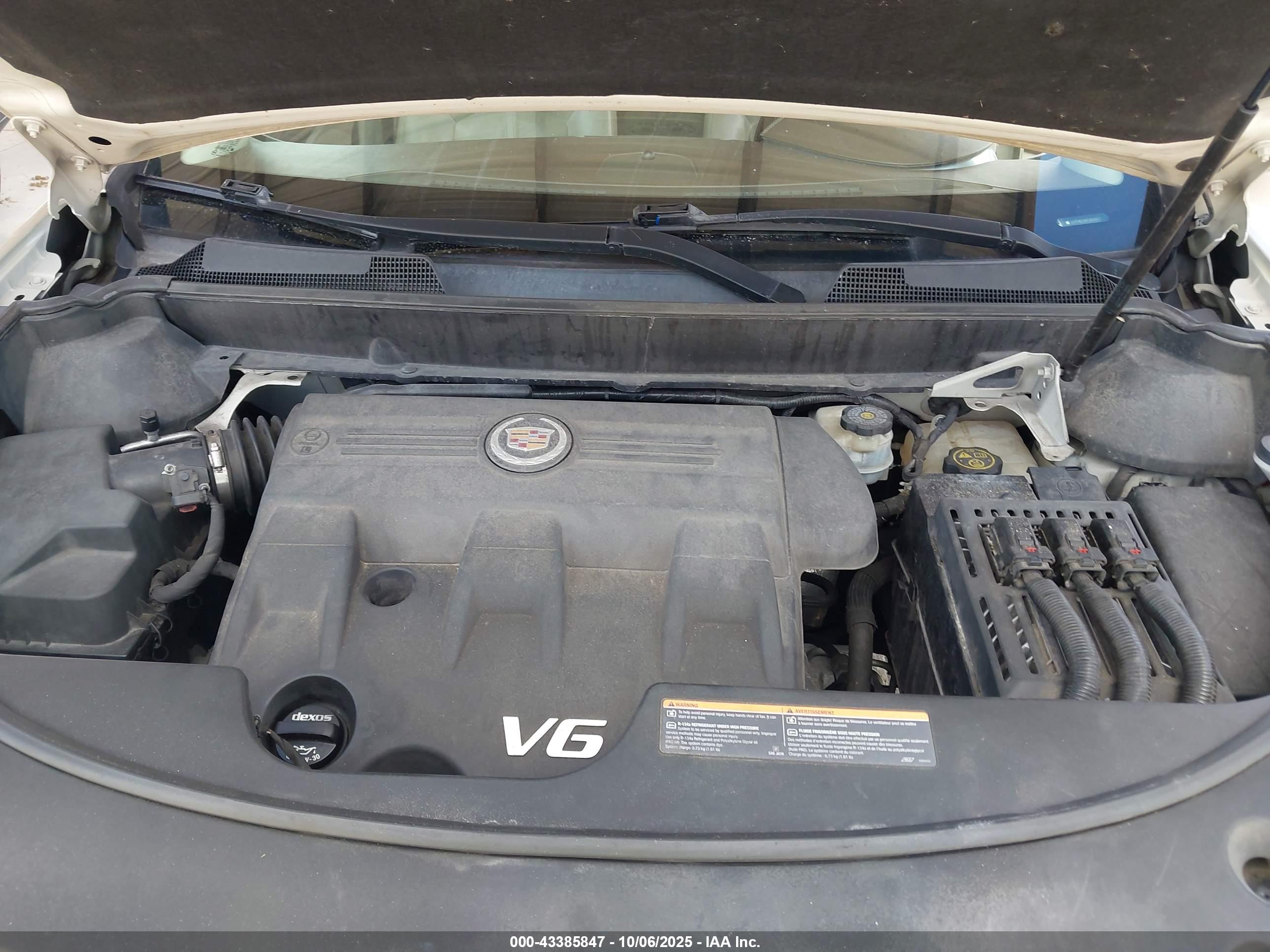 CADILLAC SRX image 10