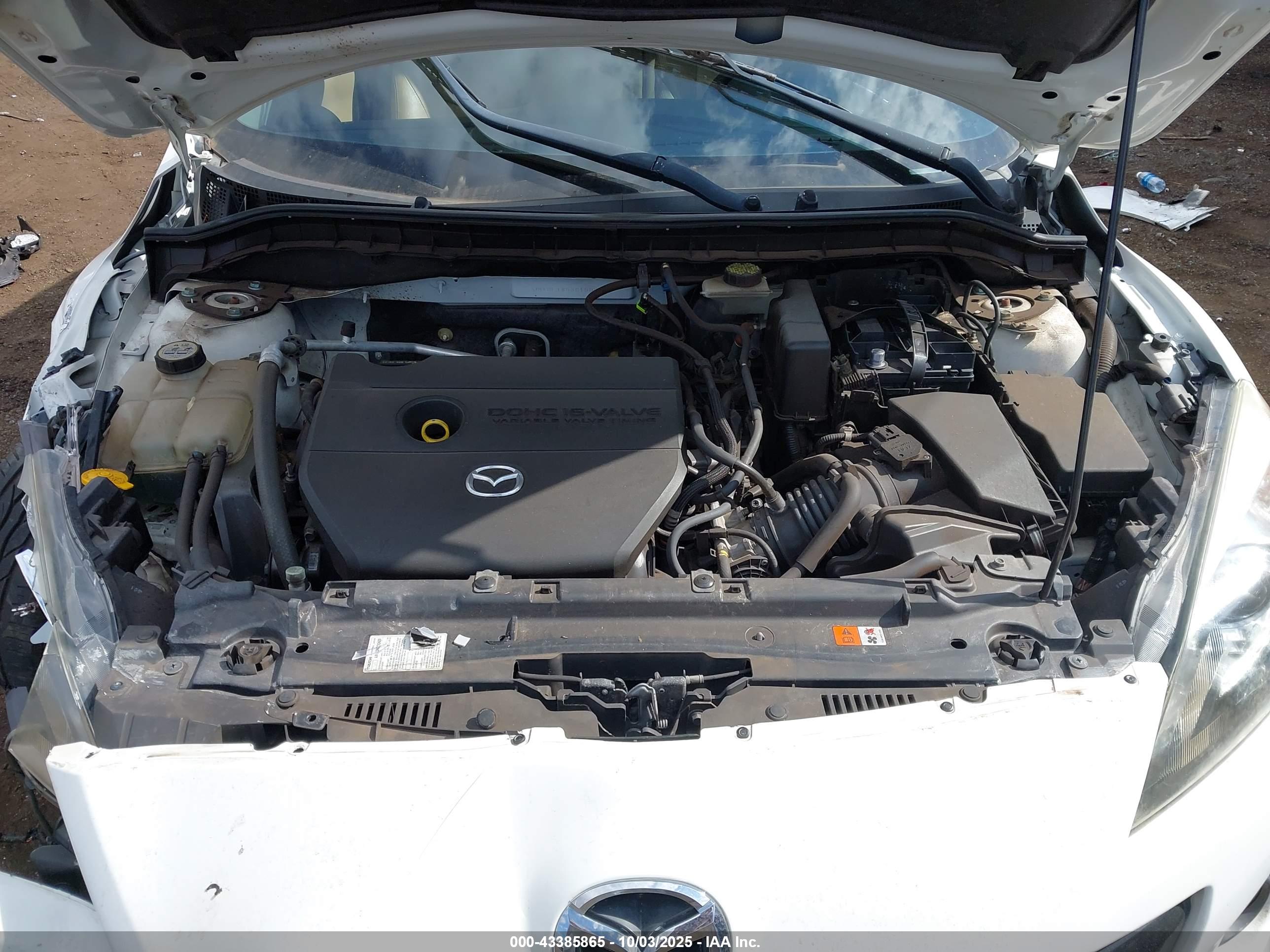 MAZDA MAZDA3 image 10