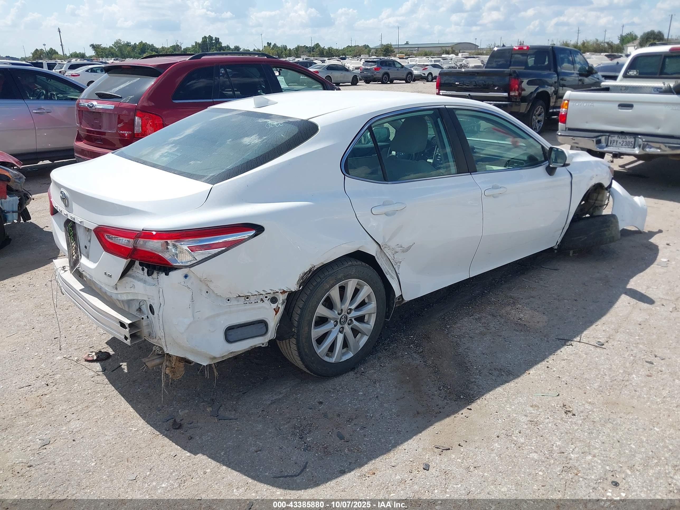 TOYOTA CAMRY image 4