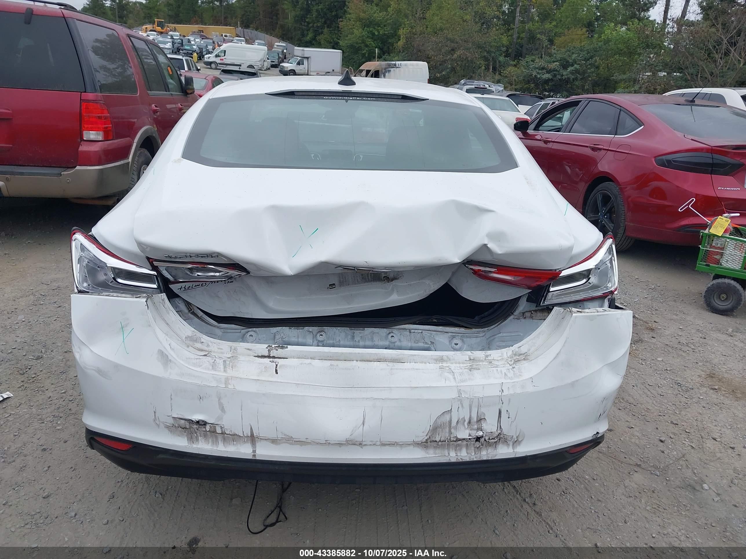 CHEVROLET MALIBU image 6