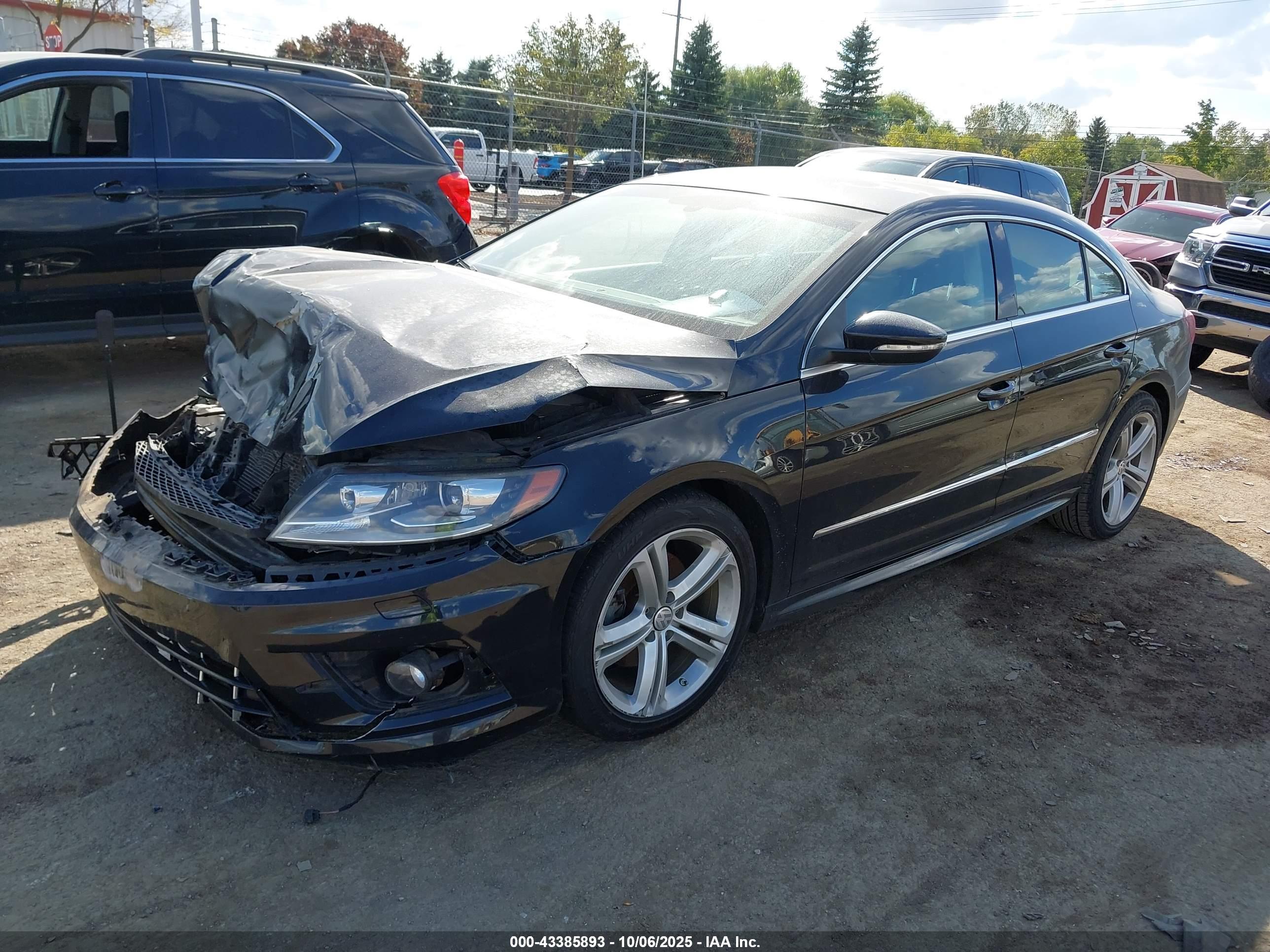 VOLKSWAGEN CC image 2