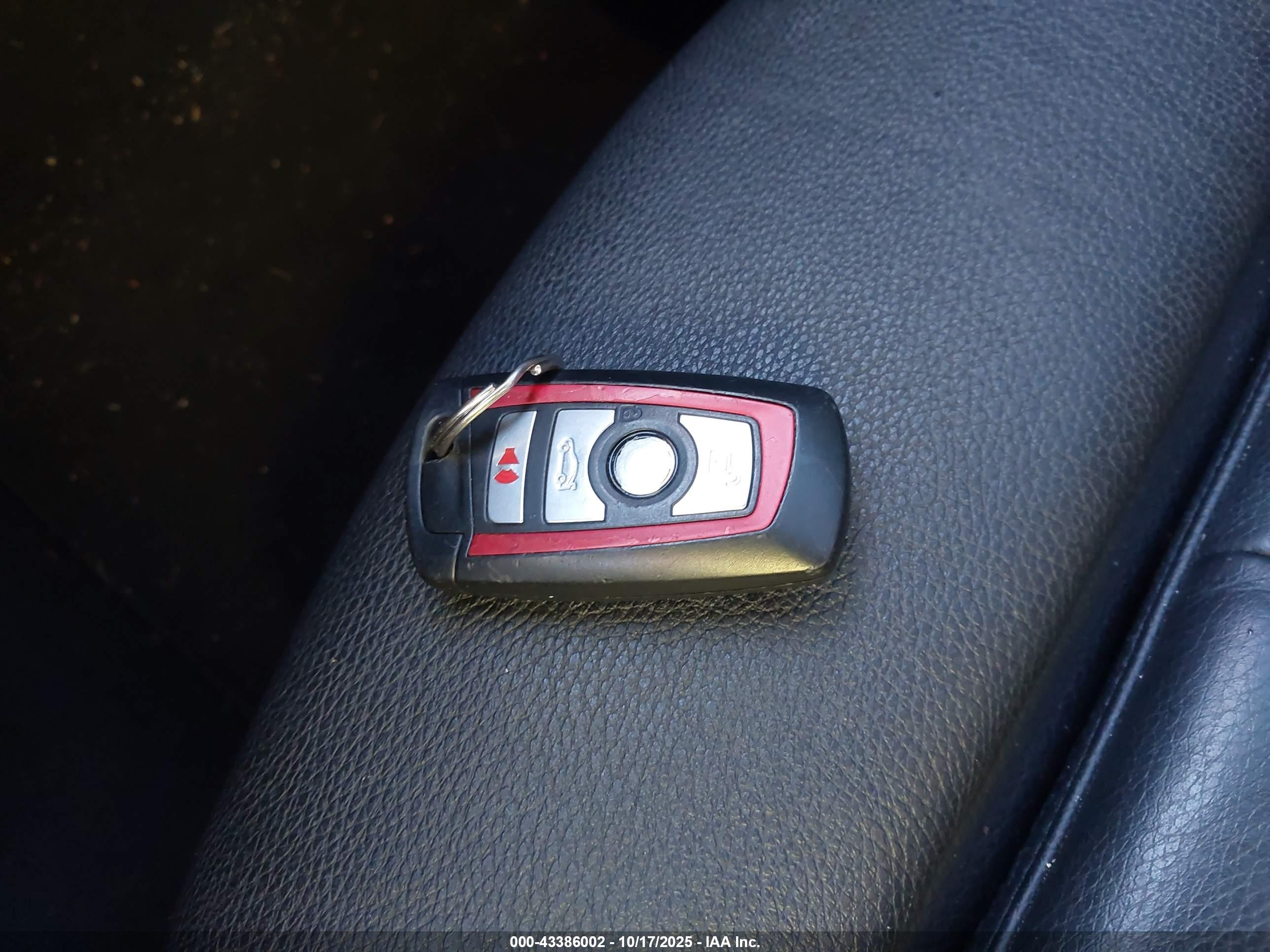 BMW 335I image 11