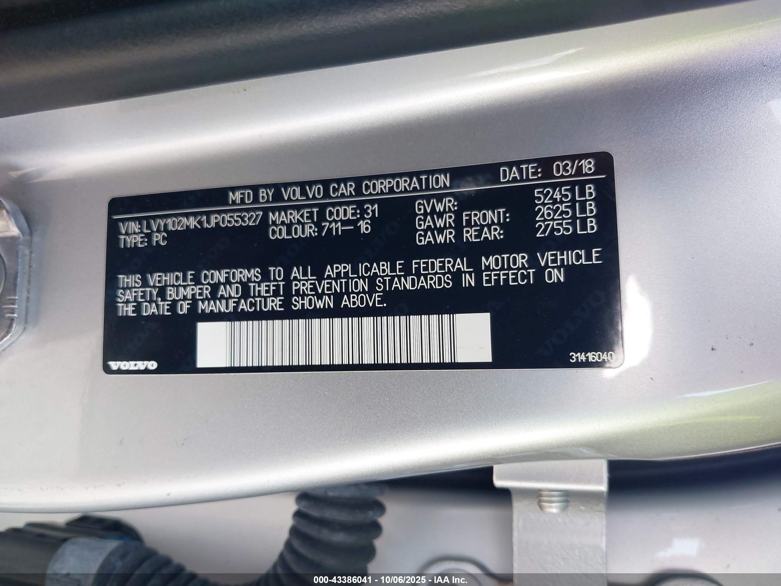 VOLVO S90 image 9