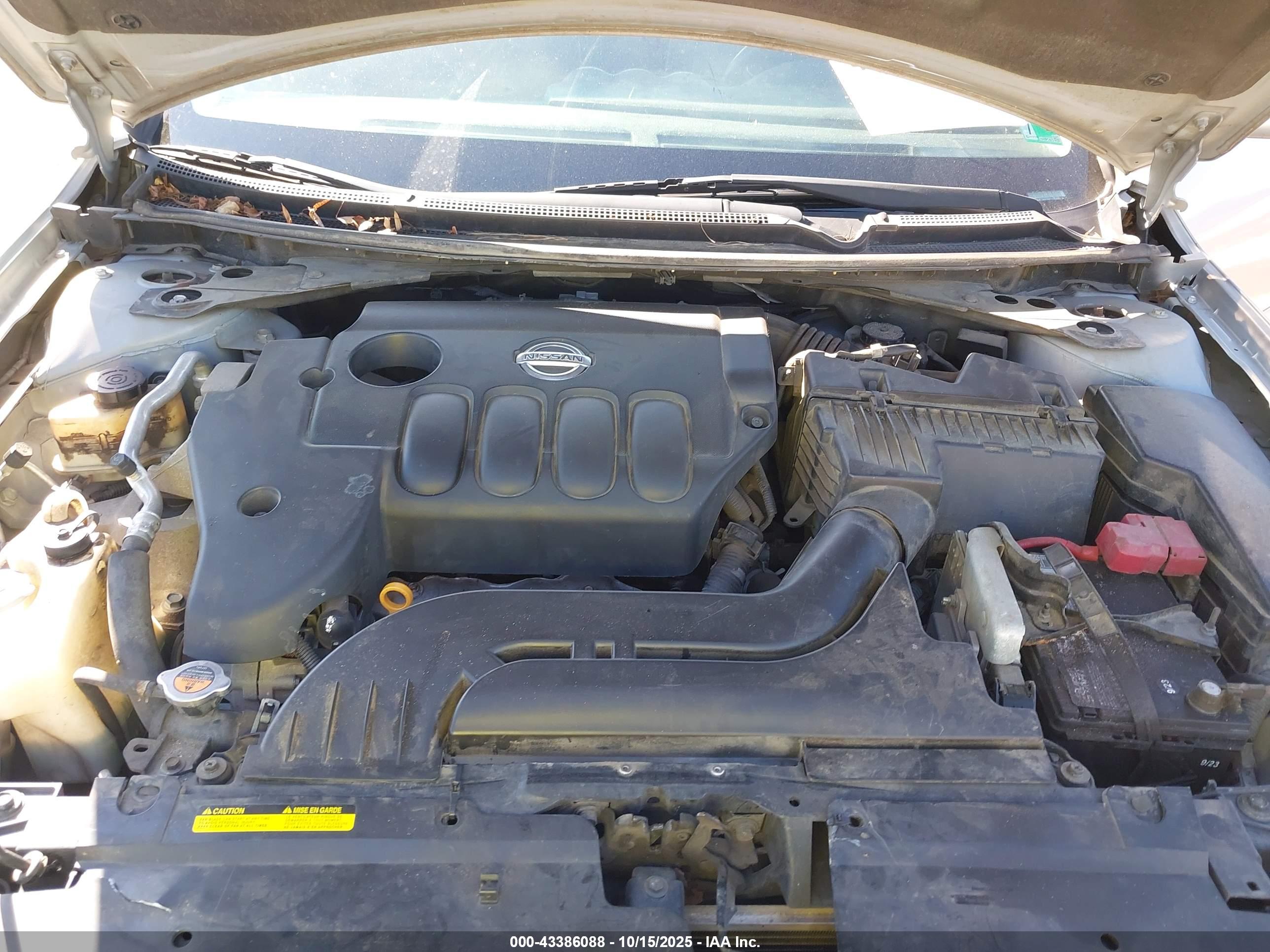 NISSAN ALTIMA image 10