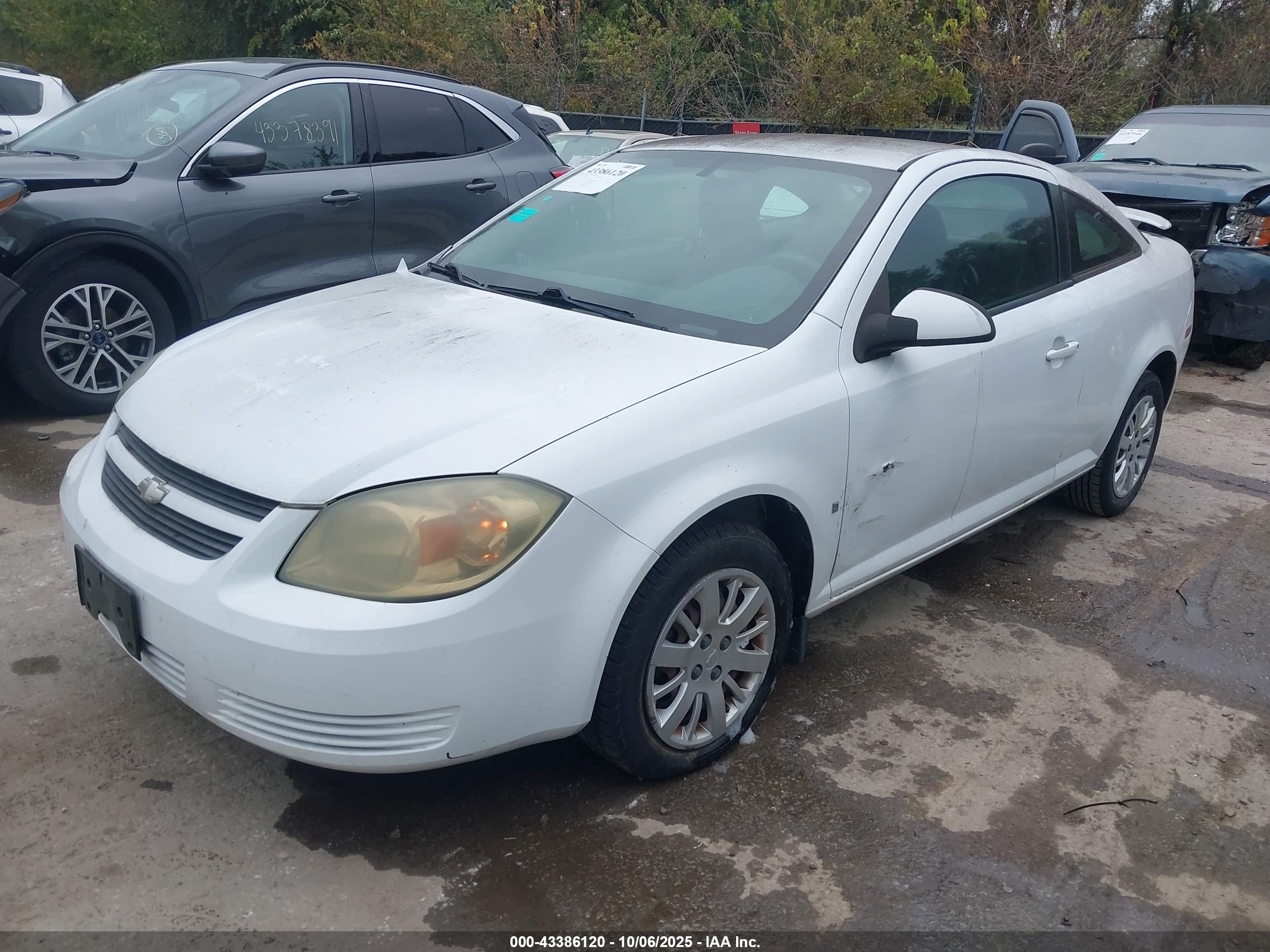 CHEVROLET COBALT image 2