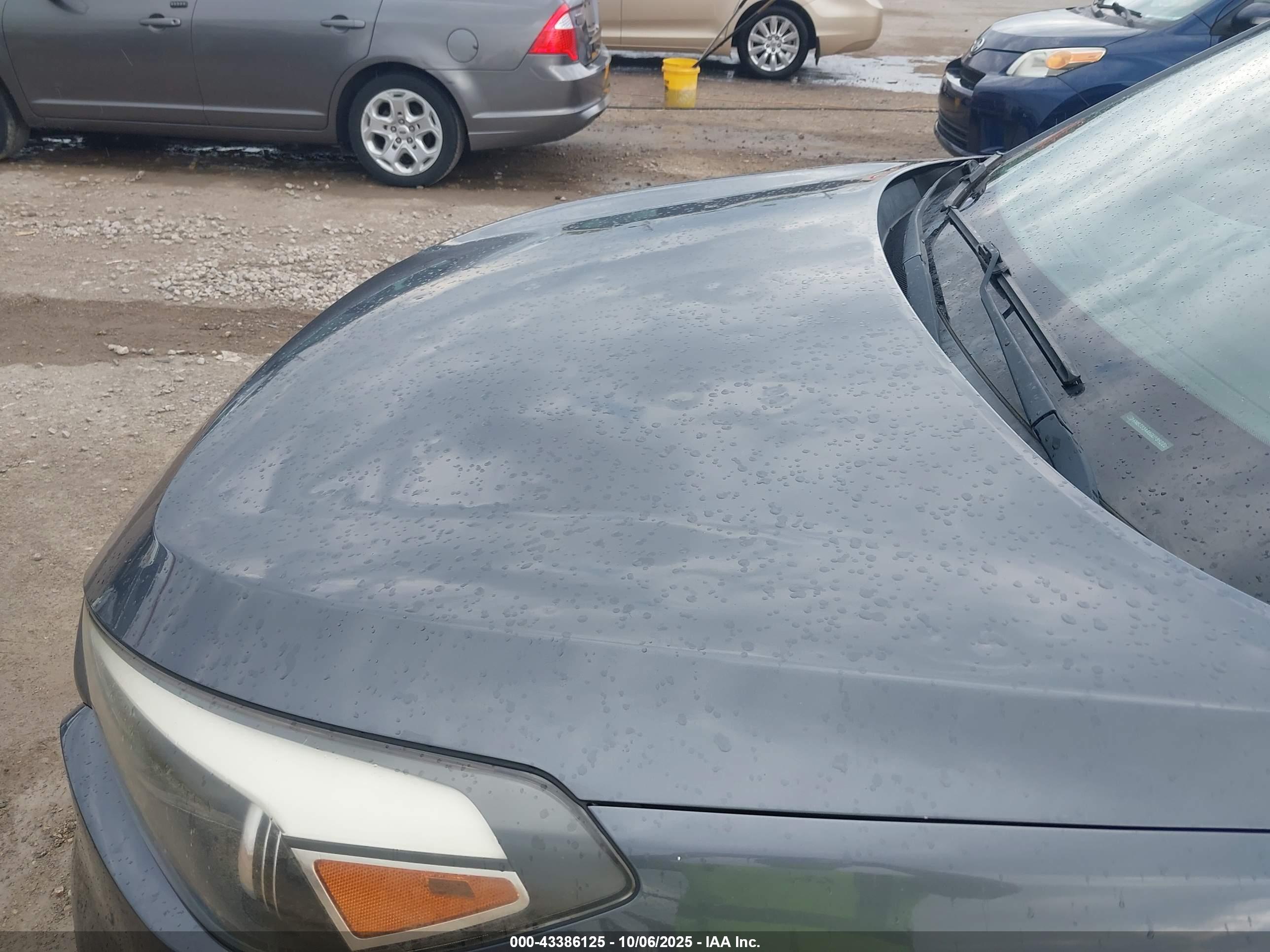 HYUNDAI TUCSON image 6
