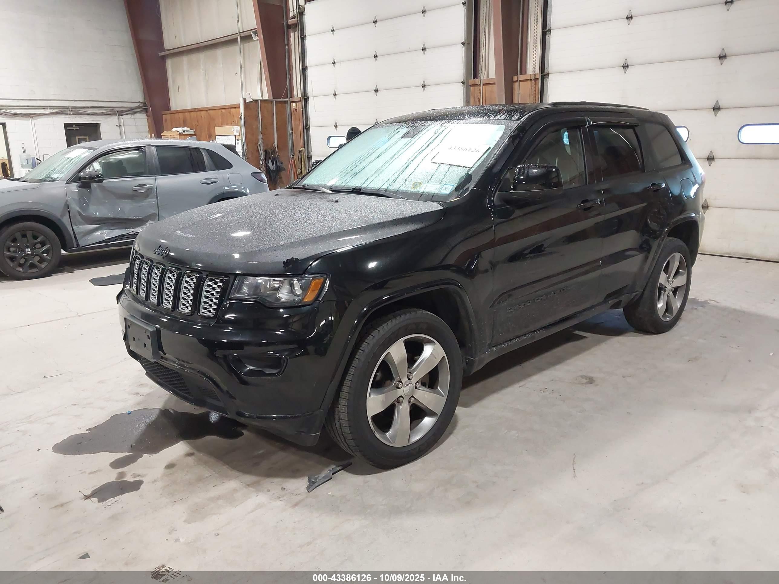 JEEP GRAND image 2