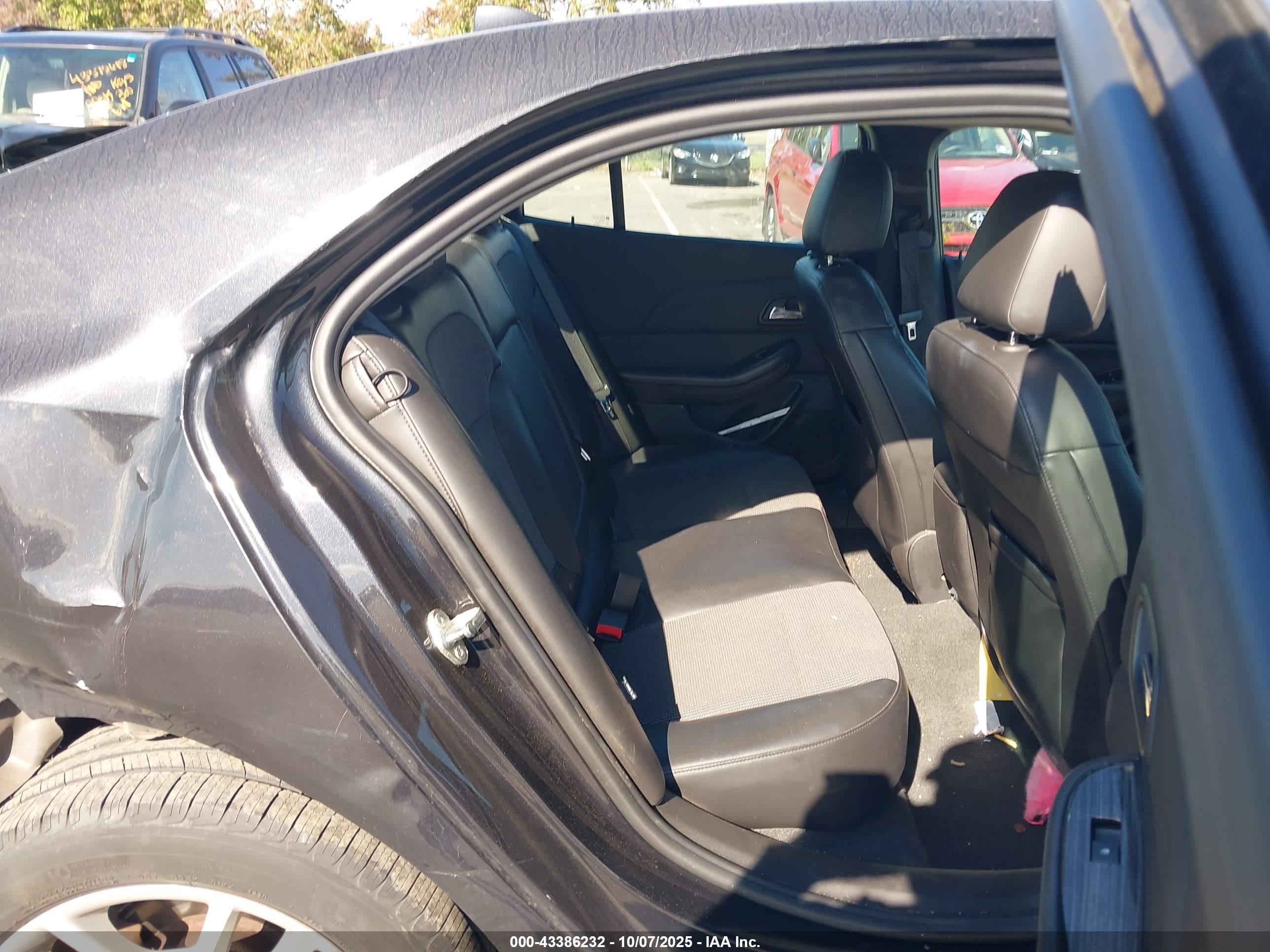 CHEVROLET MALIBU image 8
